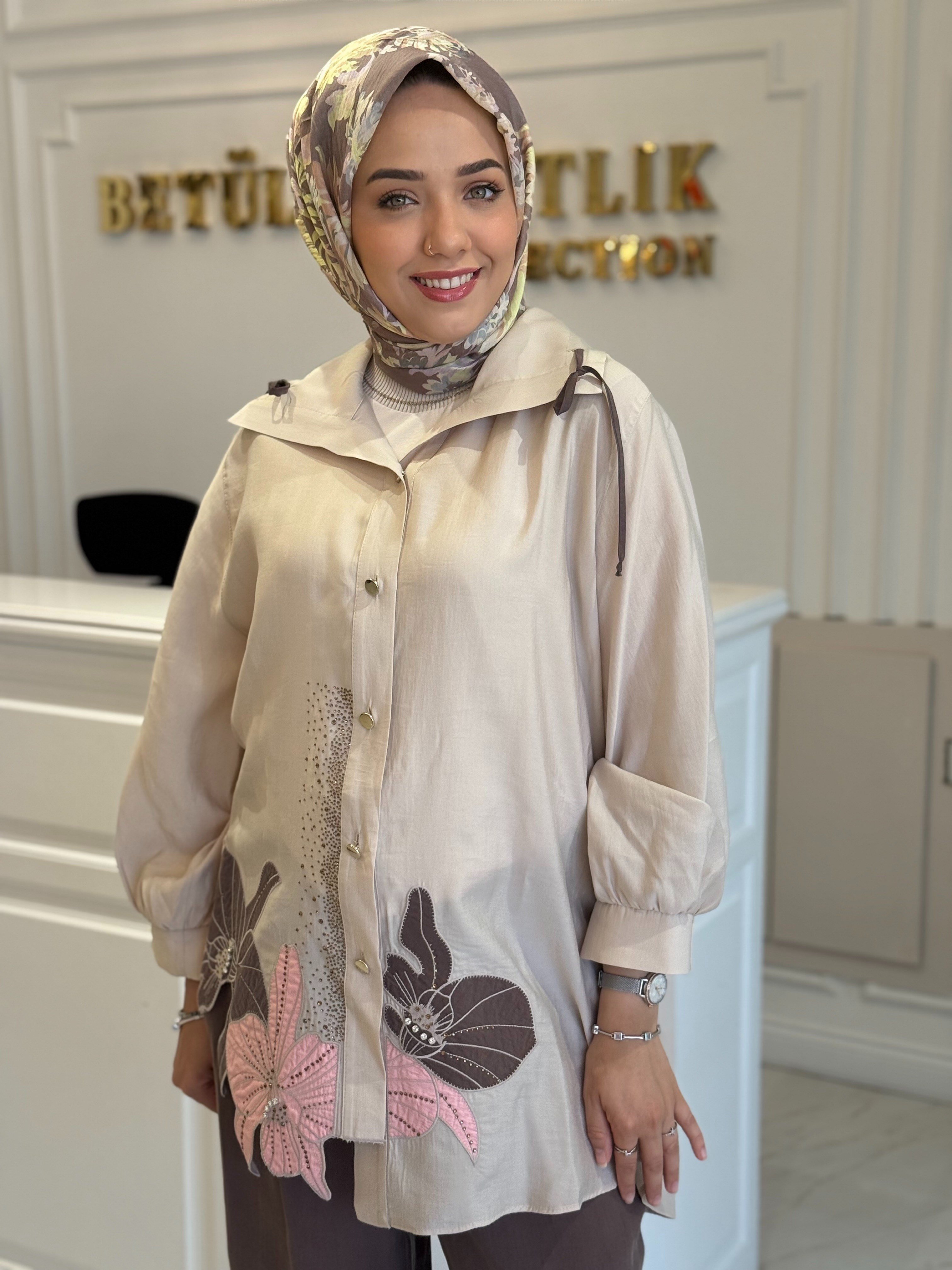 MY312 1650 ÖNÜ NAKIŞ TAŞ İŞLEMELİ TAKIM KAHVE