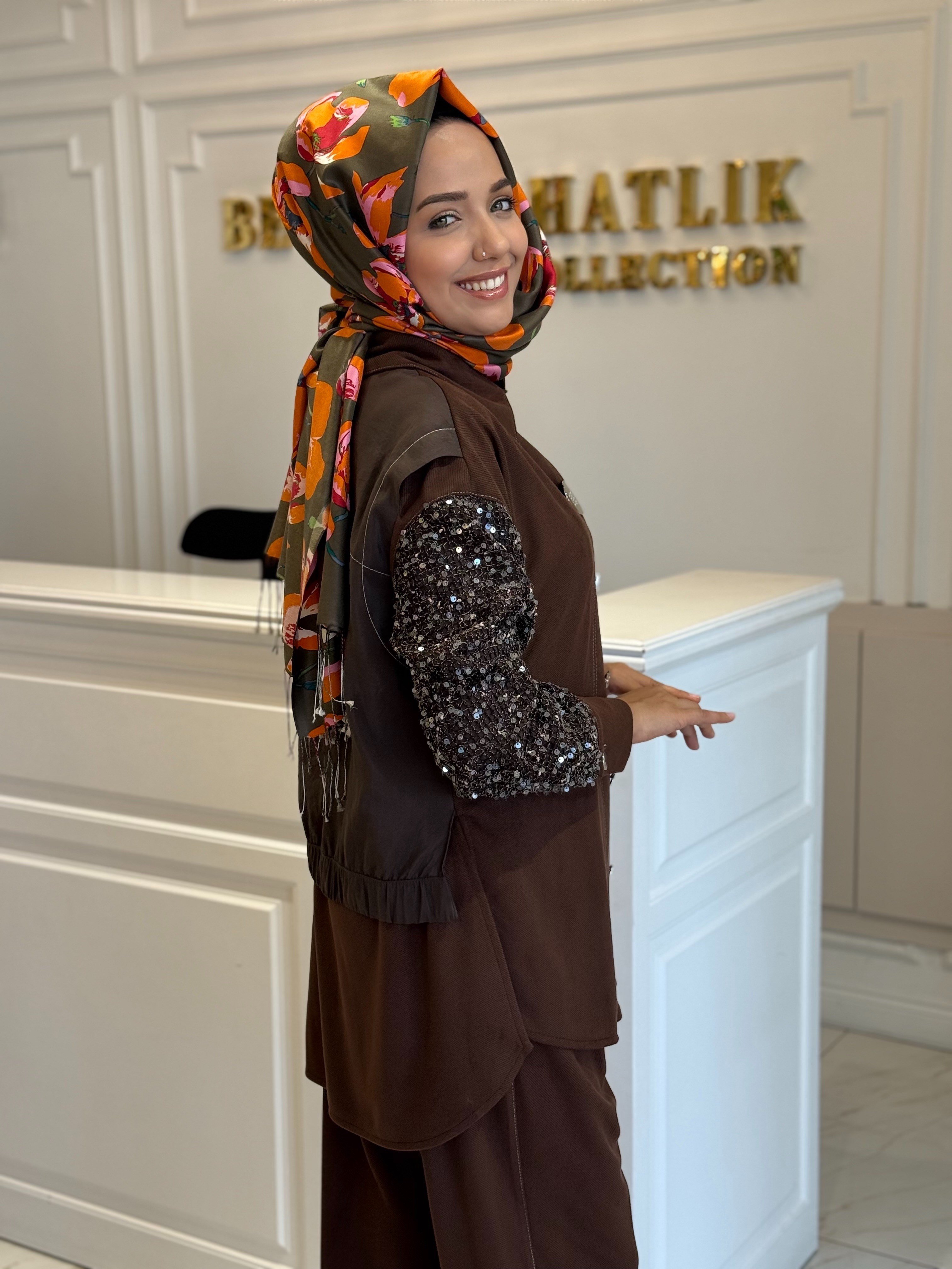 MY312 1733 ÖNÜ DÜĞMELİ TAKIM KAHVE