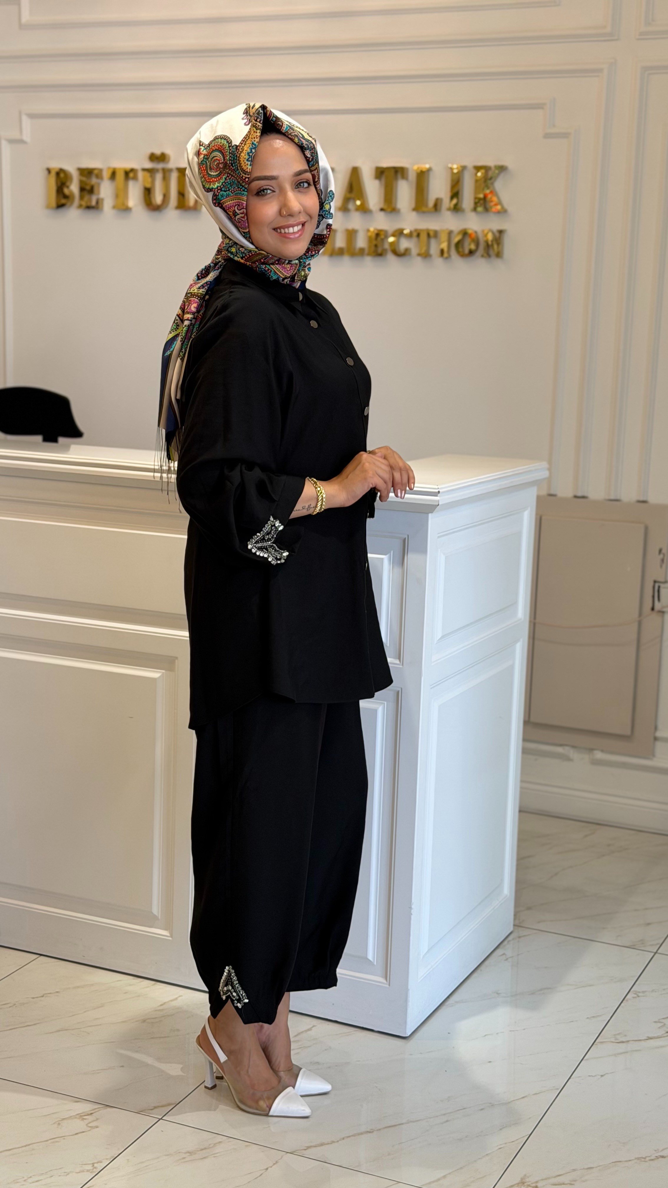 MY312 1743 TAŞLI DÜĞMELİ TAKIM SİYAH