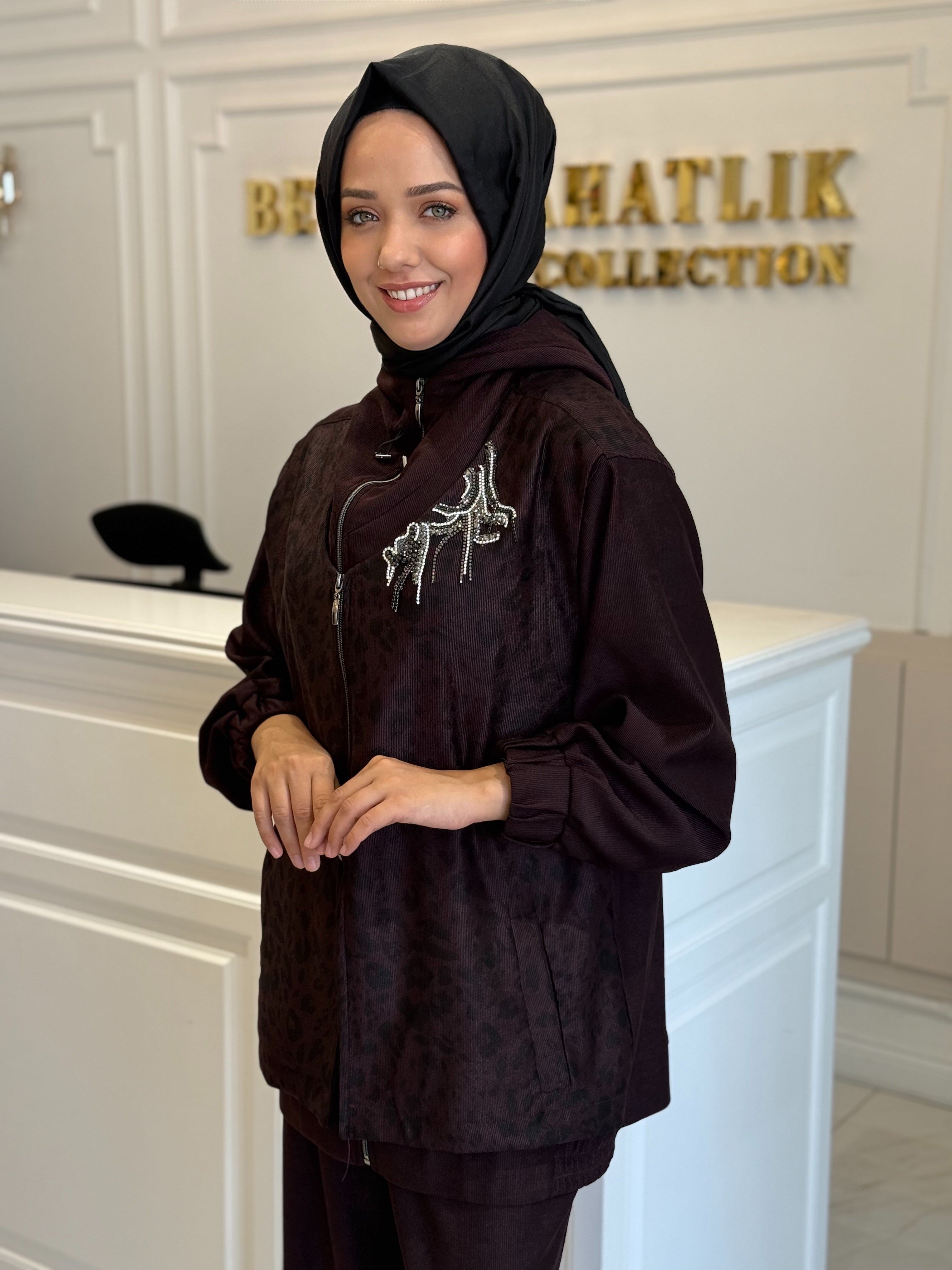 MY312 1746 YAKASI TAŞLI TAKIM MÜRDÜM
