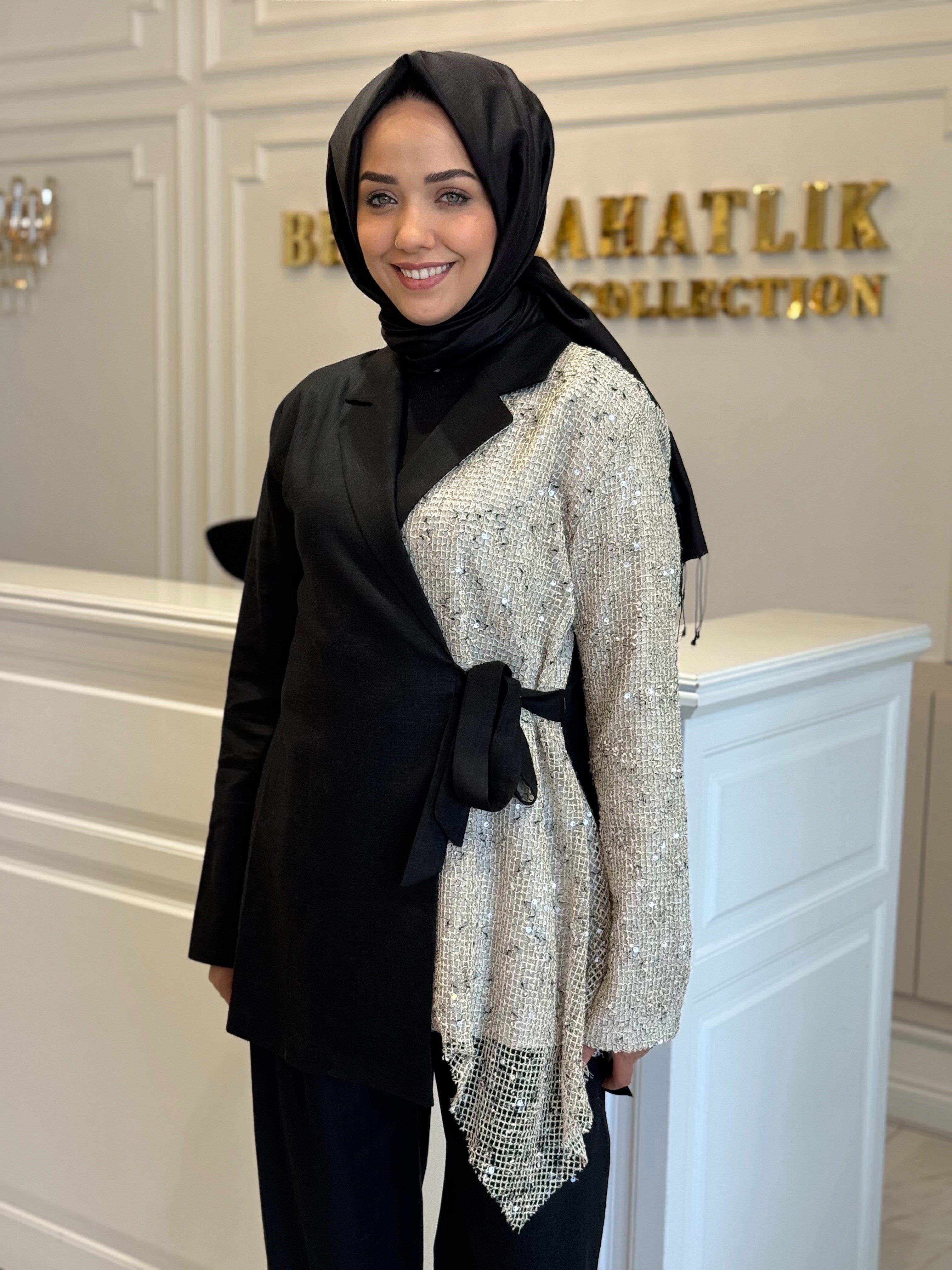 Tığ Triko File Detaylı Blazer Takım Siyah