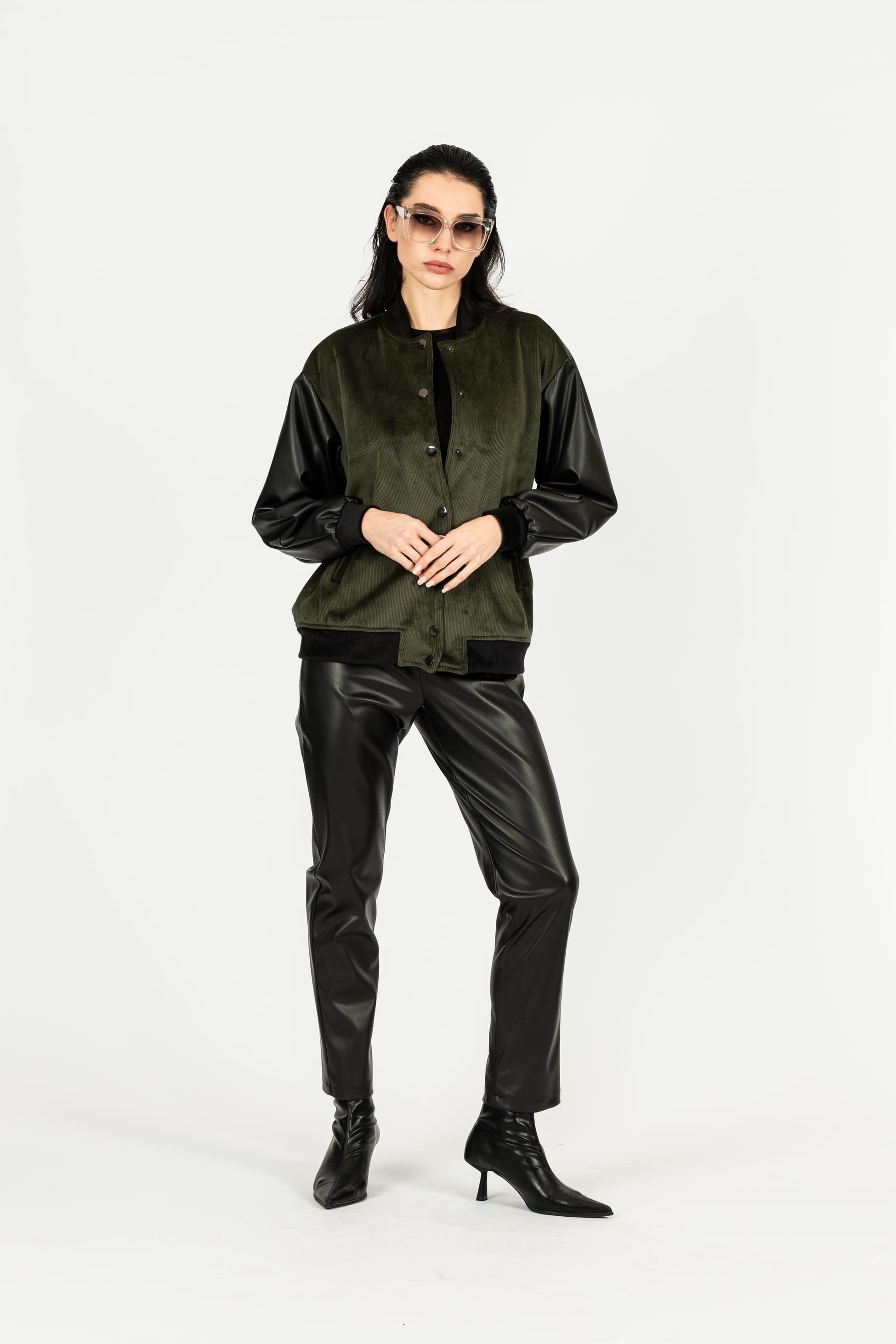 Barbara Bomber Mont