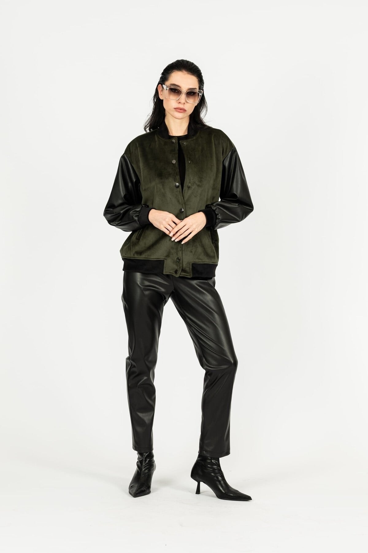 Barbara Bomber Mont