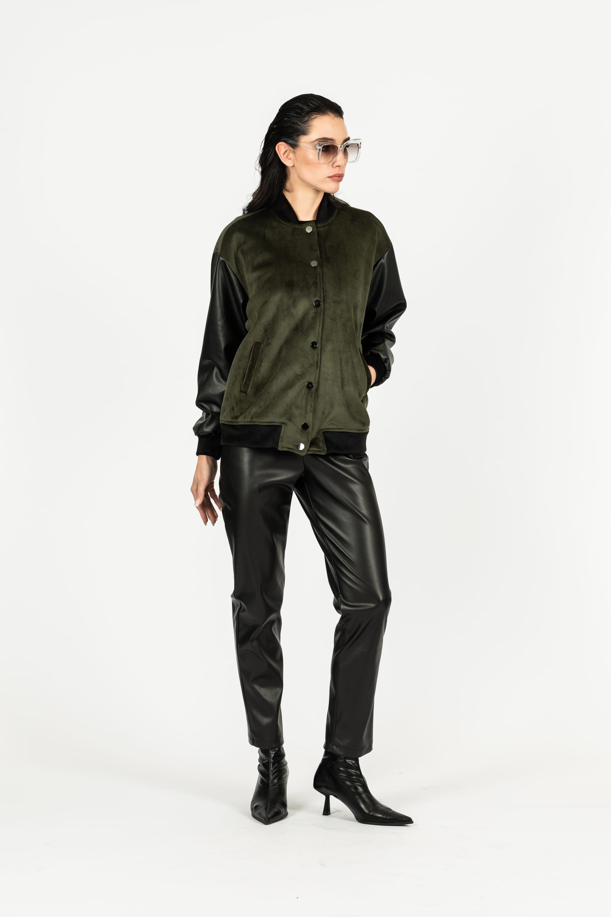 Barbara Bomber Mont