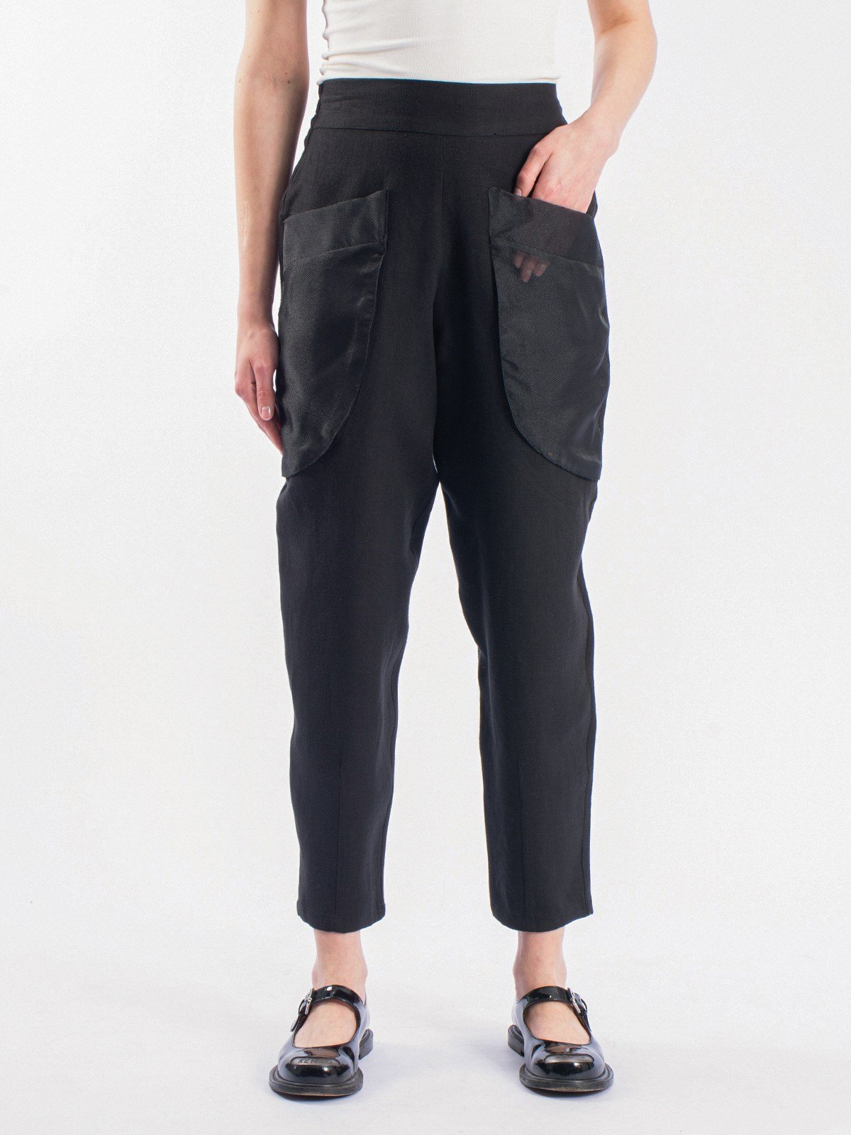 Cepleri organze kumaş detaylı şalvar model pantolon