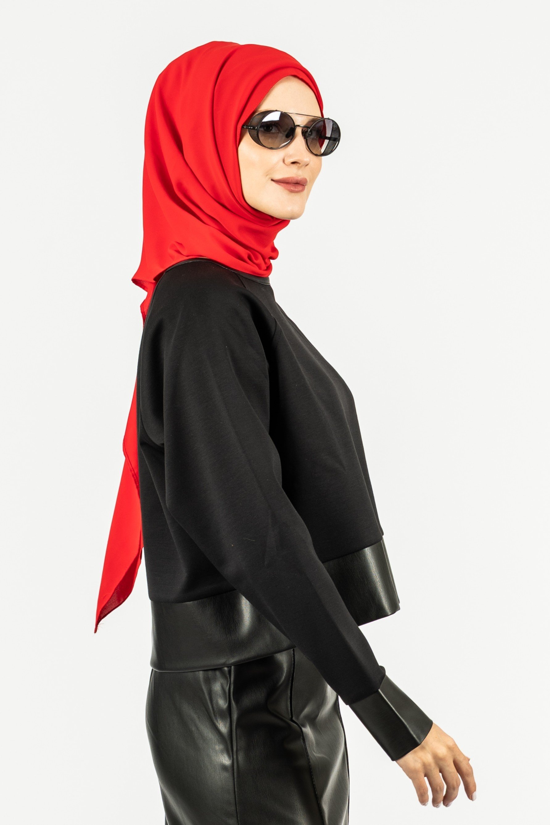 Derili Crop Sweat
