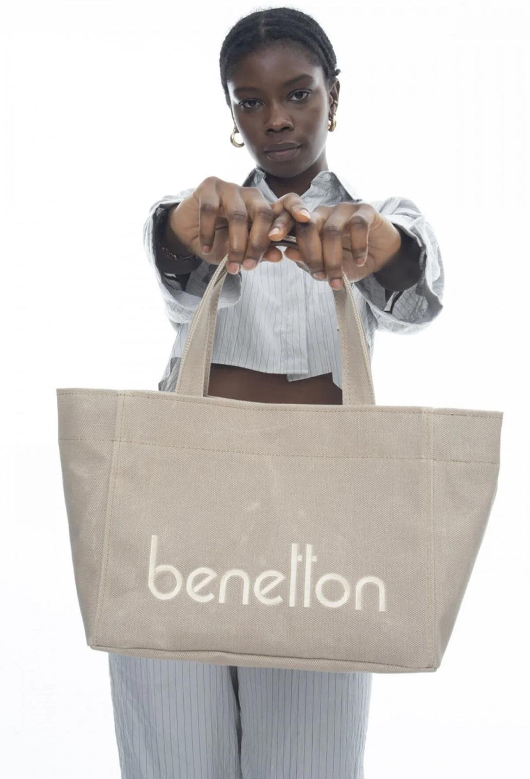 United Colors of Benetton Bnt 1102 Kadın El Çantası 