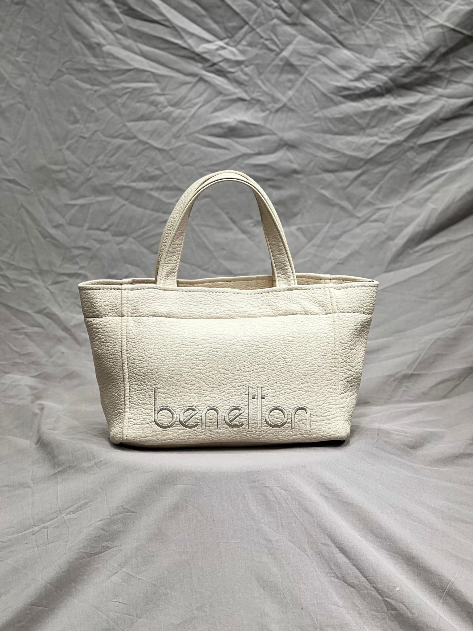 United Colors of Benetton Bnt 1844 Kadın El Çantası 