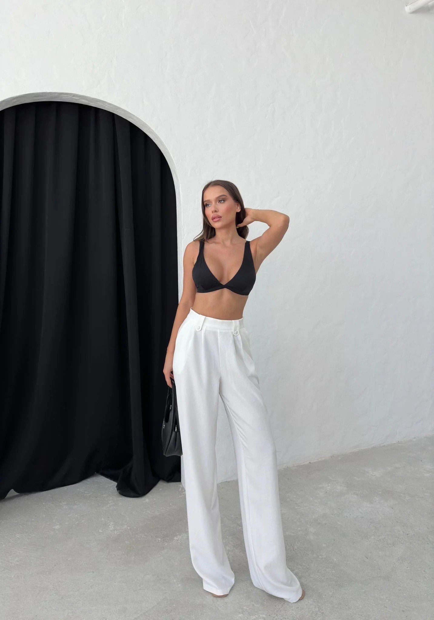 APOLET KEMER DETAY PİLELİ PALAZZO KETEN PANTOLON BEYAZ