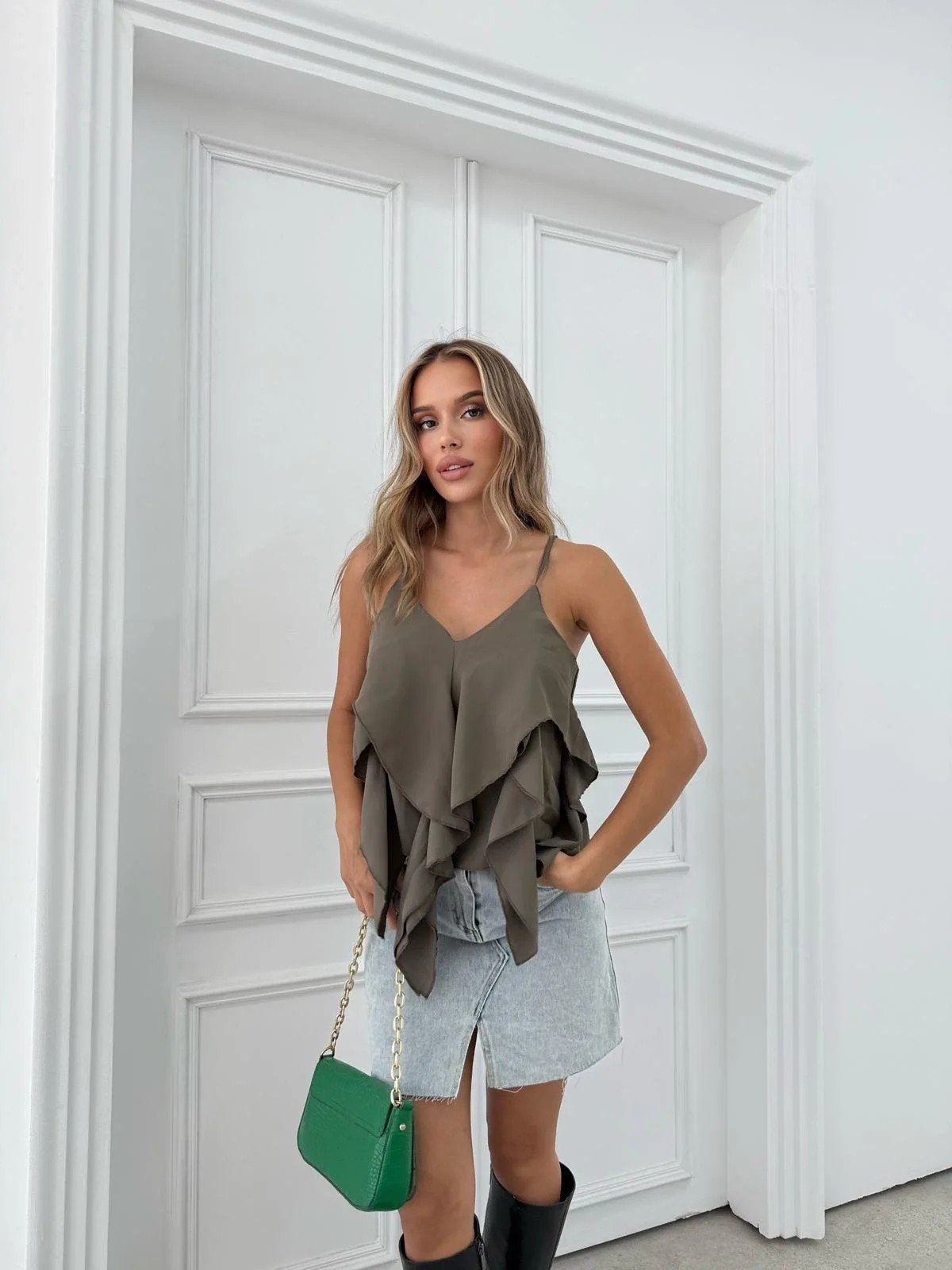 ASKILI VOLANLI BLUZ HAKİ