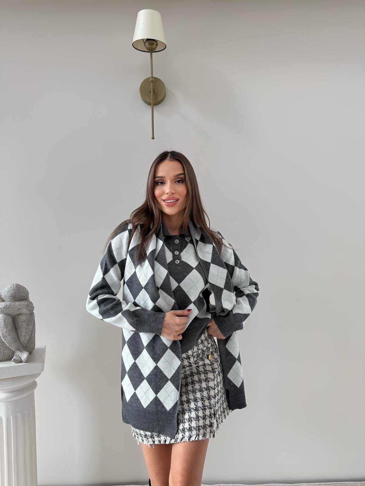 BAKLAVA DESEN POLO YAKA ATKI DETAY KAZAK GRİ