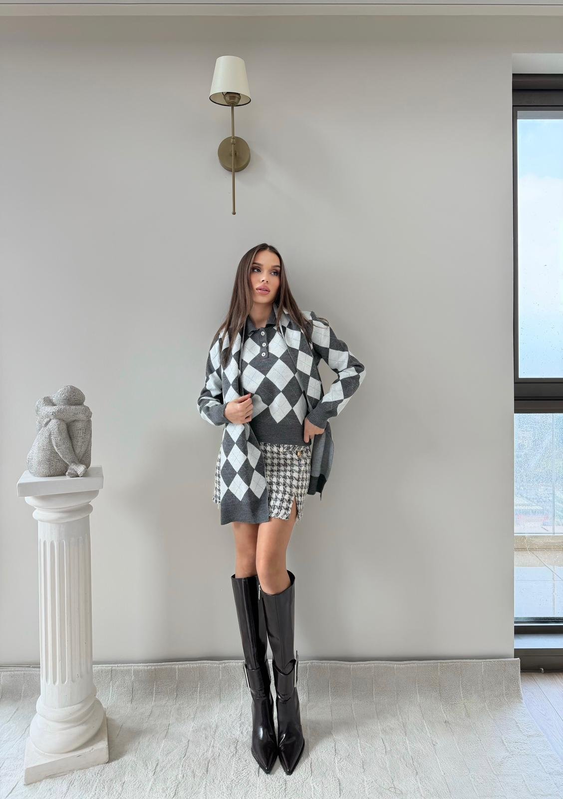 BAKLAVA DESEN POLO YAKA ATKI DETAY KAZAK GRİ