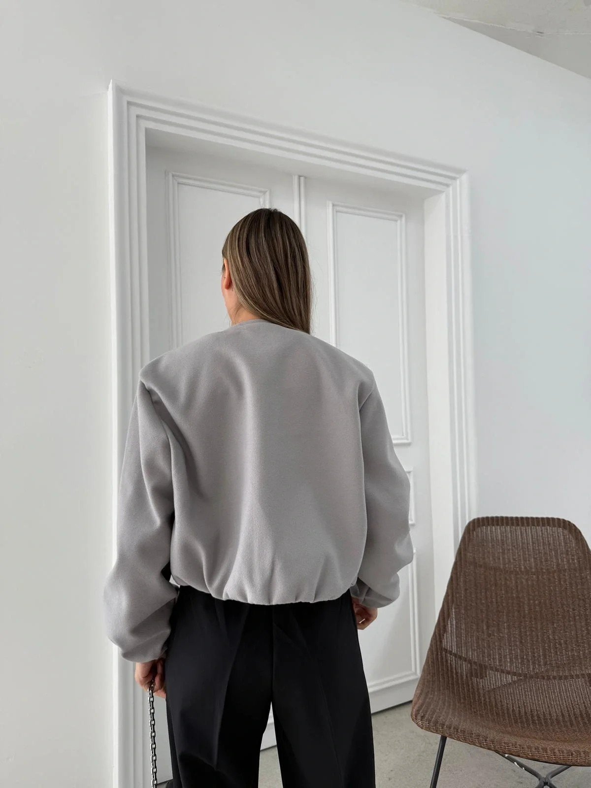 BALON KOL FERMUARLI KAŞE MONT GRİ