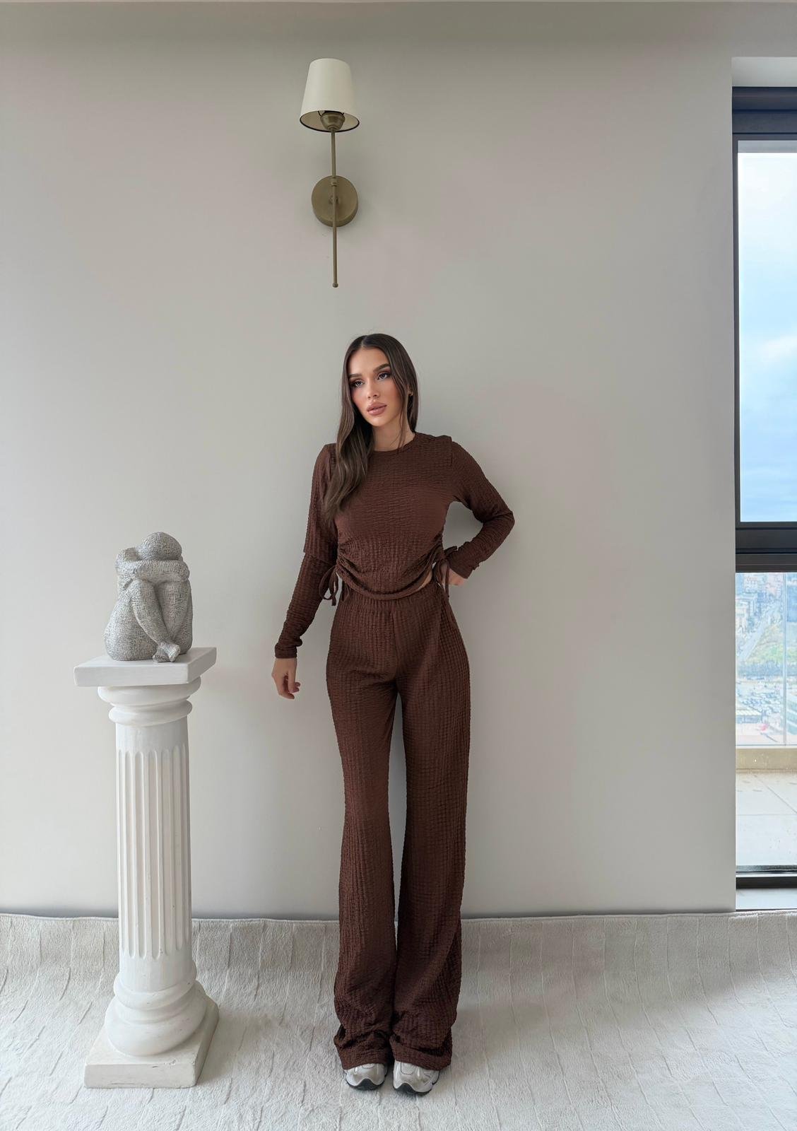 Bel Büzgülü Gofre Bluz ve Pantolonlu Gofre Takım Kahve 2047