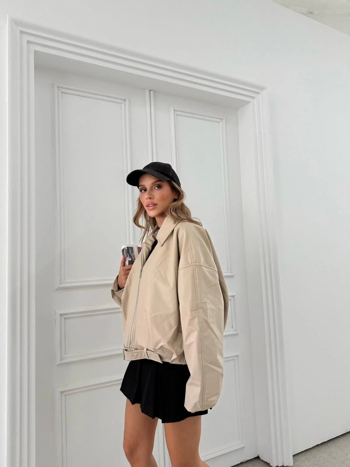 BEL KEMER DETAY DERİ CEKET KREM 3137