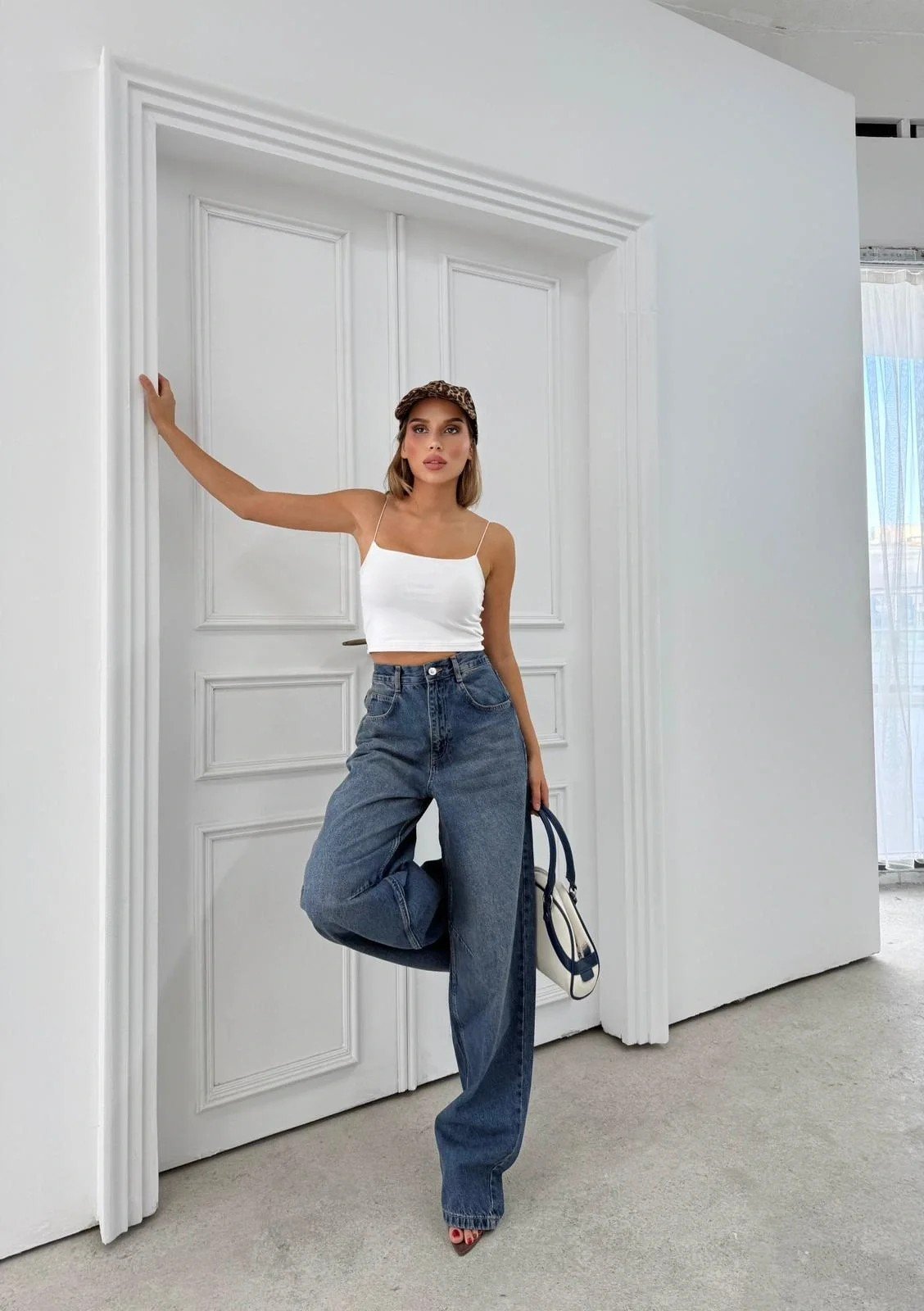 BEL TOKA DETAY BOL KESİM GENİŞ PAÇA BAGGY JEAN