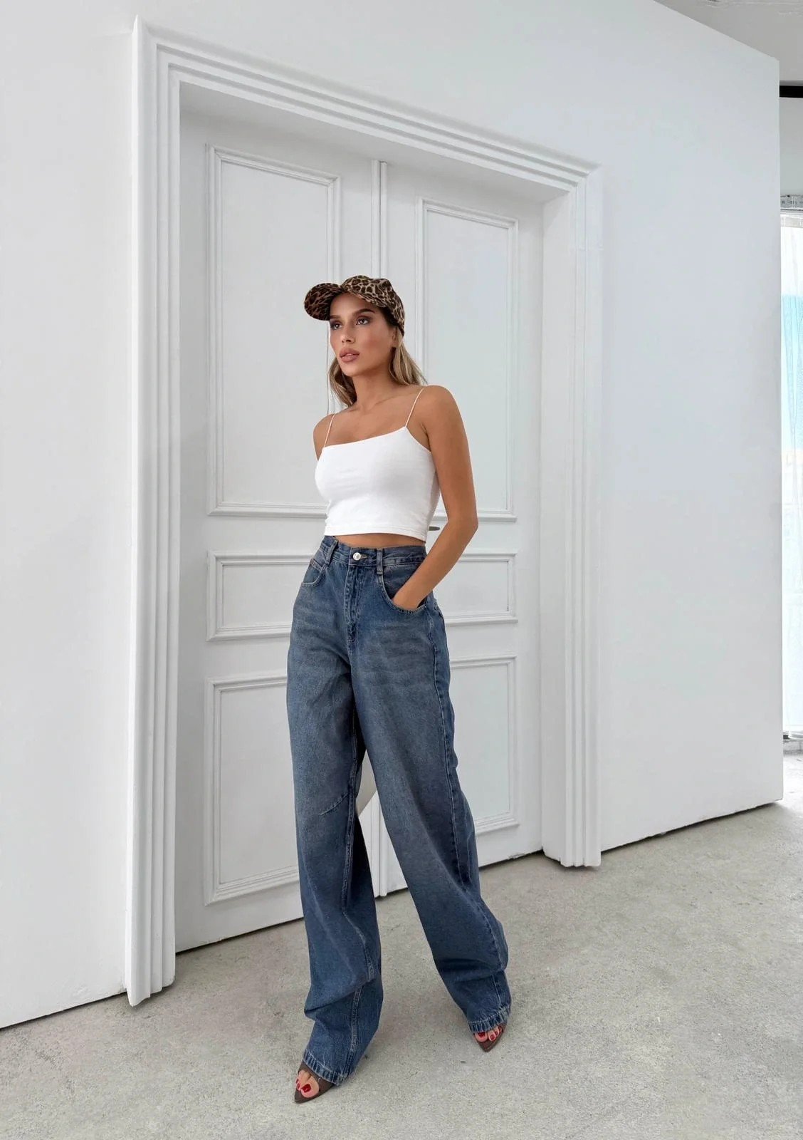 BEL TOKA DETAY BOL KESİM GENİŞ PAÇA BAGGY JEAN