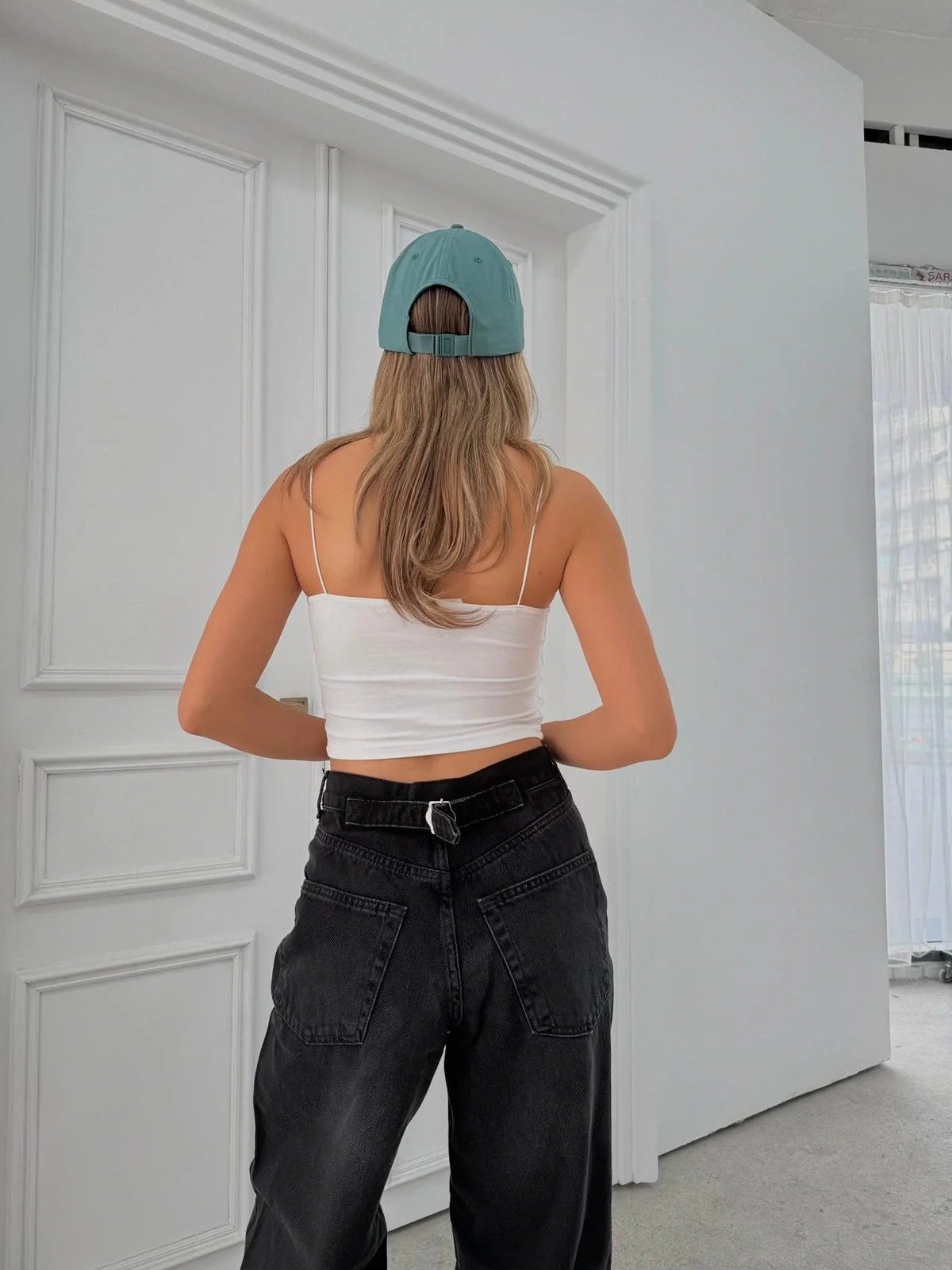 BEL TOKA DETAY BOL KESİM GENİŞ PAÇA BAGGY JEAN SİYAH