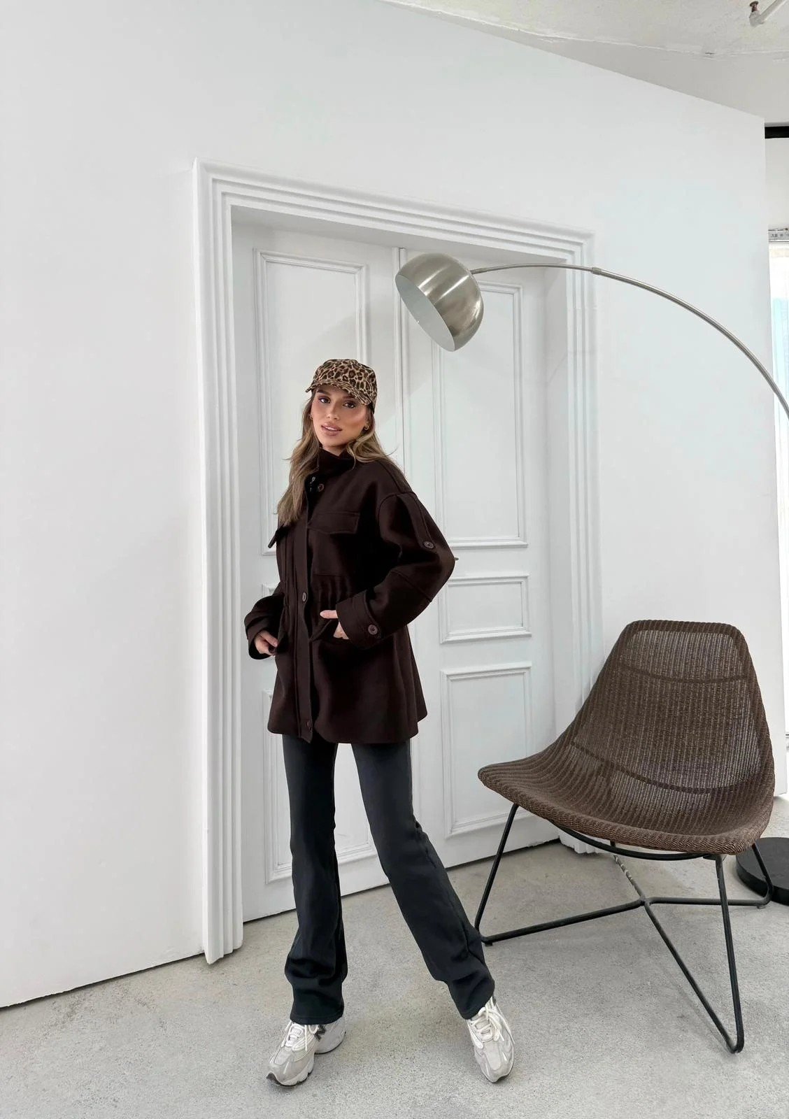 CEPLİ OMUZ APOLET DETAY İÇ ASTARLI KAŞE KABAN KAHVE