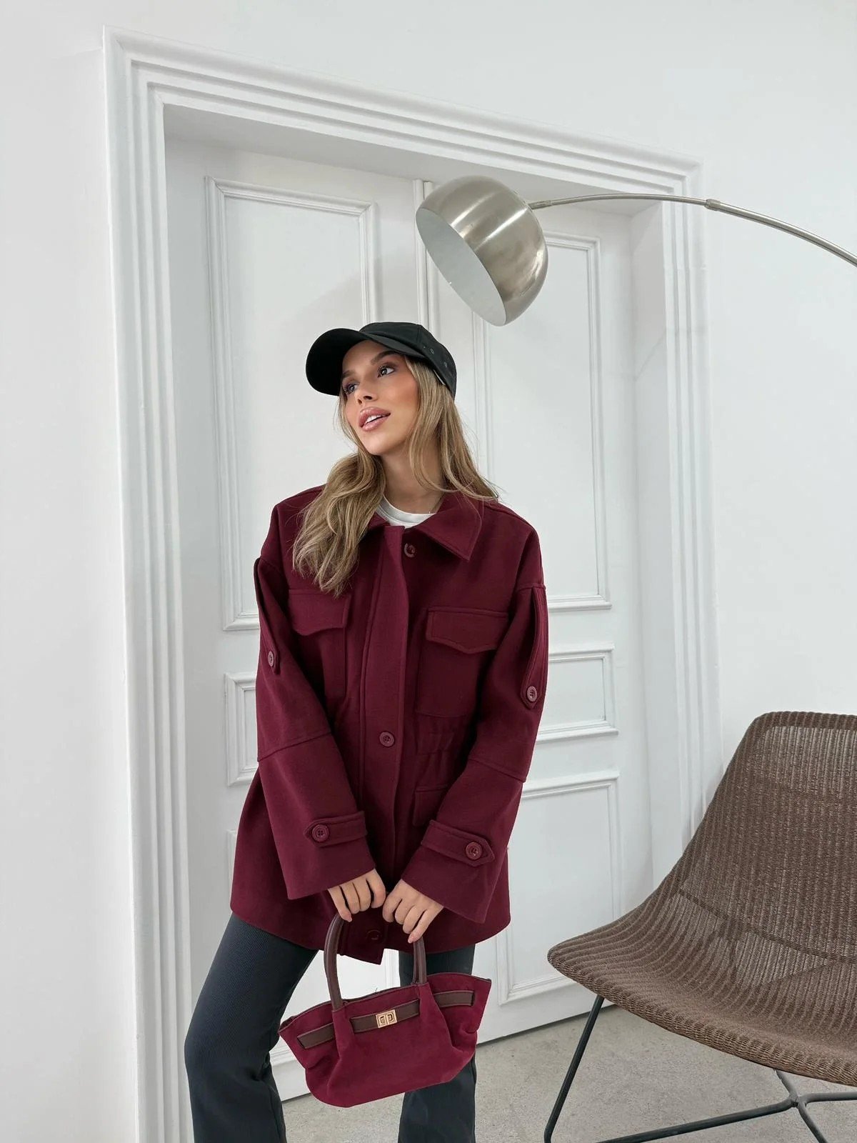 CEPLİ OMUZ APOLET DETAY İÇ ASTARLI KAŞE KABAN BORDO