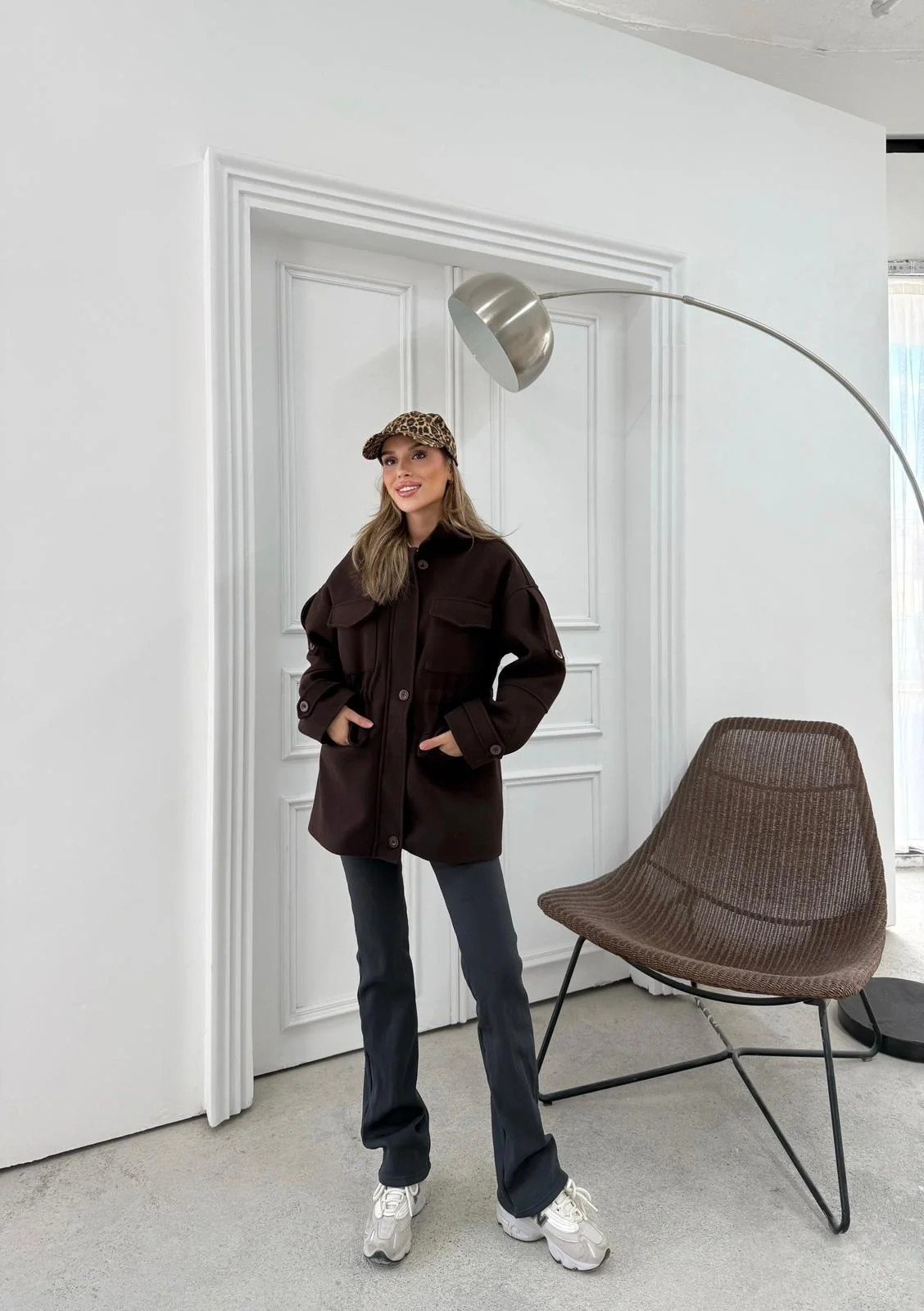 CEPLİ OMUZ APOLET DETAY İÇ ASTARLI KAŞE KABAN KAHVE