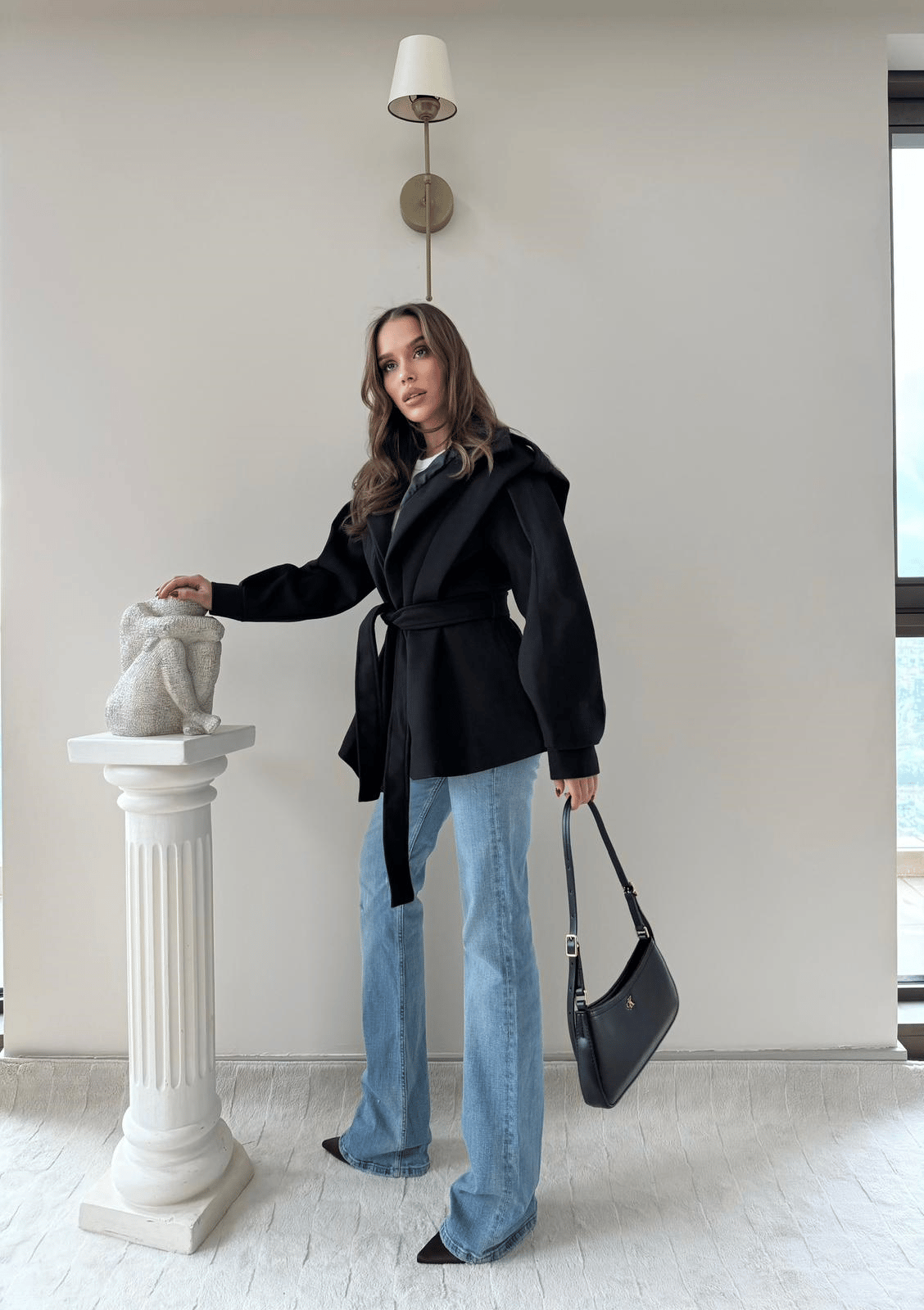 DİK YAKA OMUZ APOLETLİ BEL KUŞAKLI ASTARLI KAŞE KABAN SİYAH