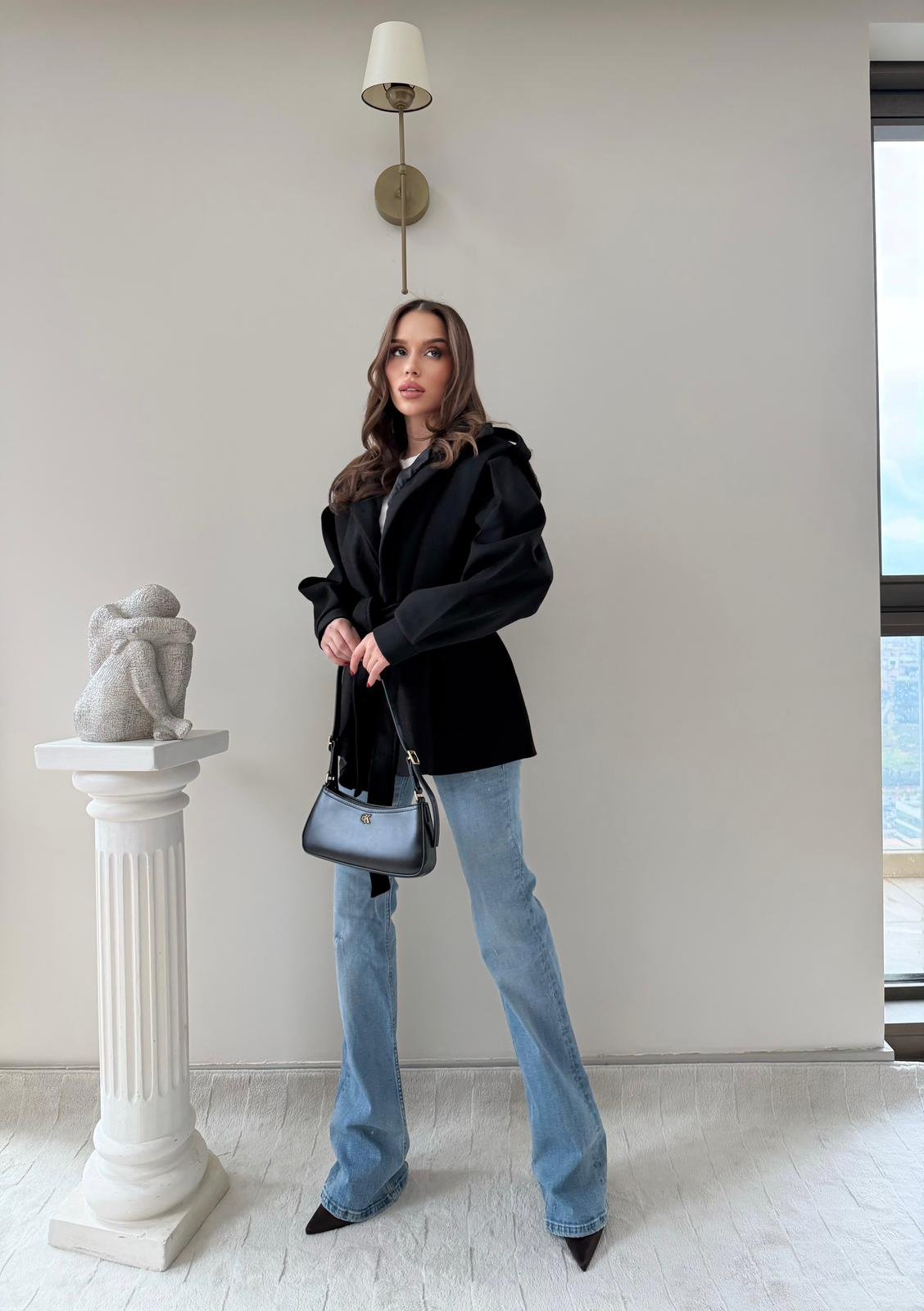 DİK YAKA OMUZ APOLETLİ BEL KUŞAKLI ASTARLI KAŞE KABAN SİYAH