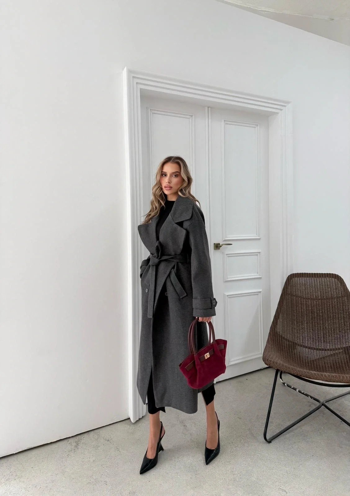 DÜĞME DETAY BEL KUŞAKLI İÇ ASTARLI UZUN KAŞE KABAN ANTRASİT DRL