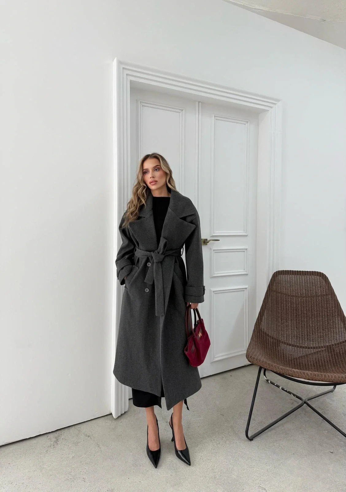 DÜĞME DETAY BEL KUŞAKLI İÇ ASTARLI UZUN KAŞE KABAN ANTRASİT DRL