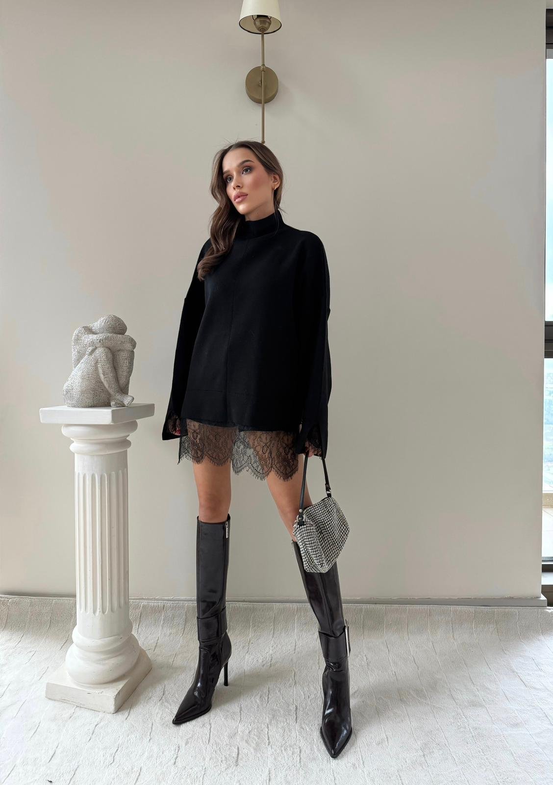 ETEK DANTEL DETAY OVERSİZE TRİKO SİYAH