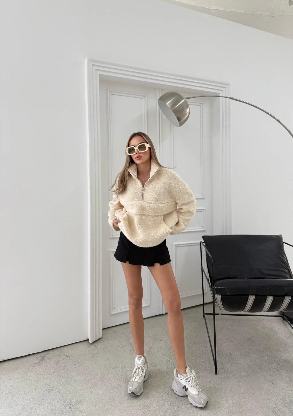 FERMUARLI KANGURU CEP DETAY TEDDY SWEAT KREM