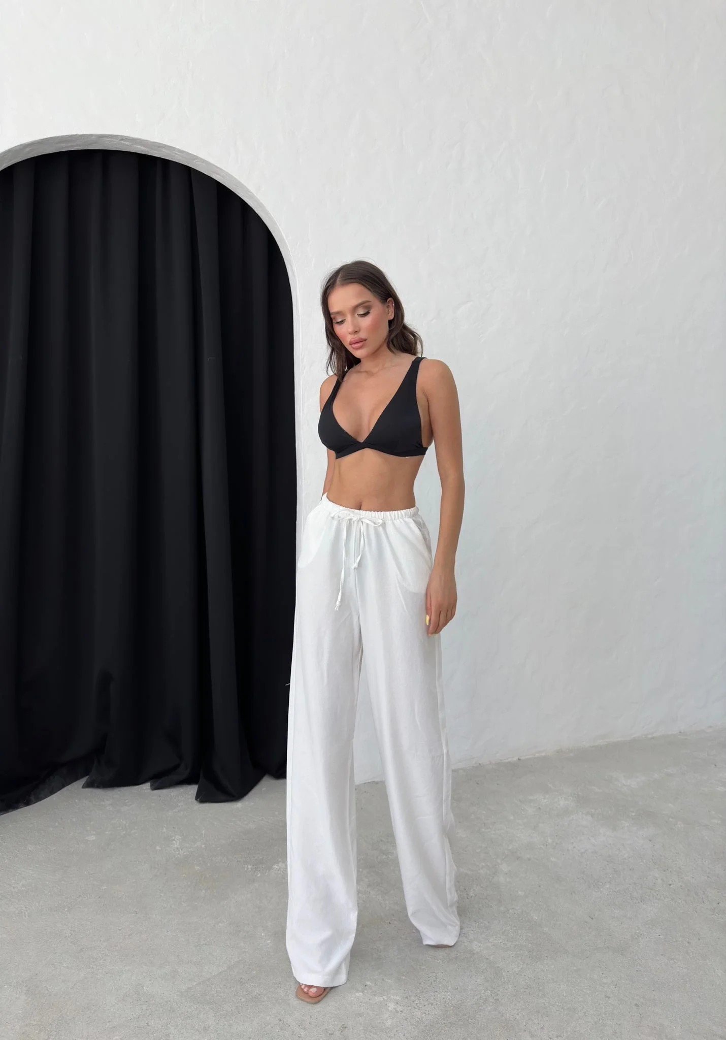 İNCE KEMER BEL LASTİKLİ PALAZZO KETEN PANTOLON BEYAZ