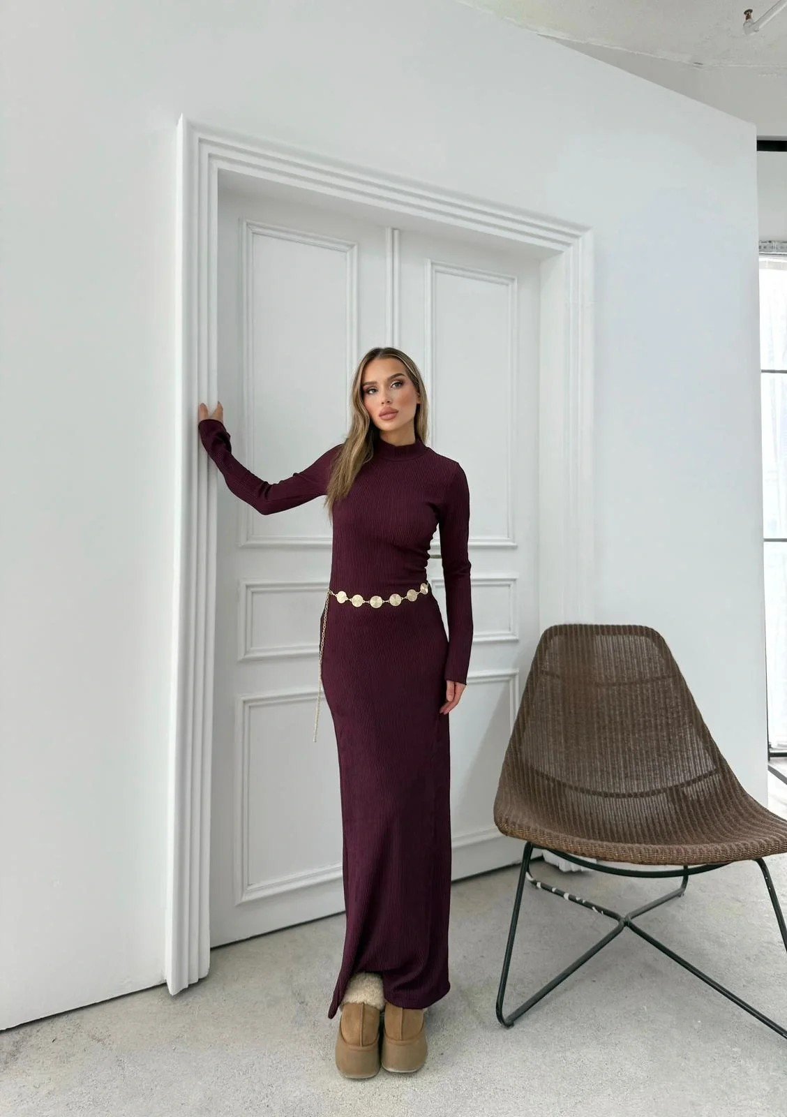 İSPANYOL KOL BEL AKSESUAR KEMER DETAY UZUN OTTOMAN ELBİSE MÜRDÜM