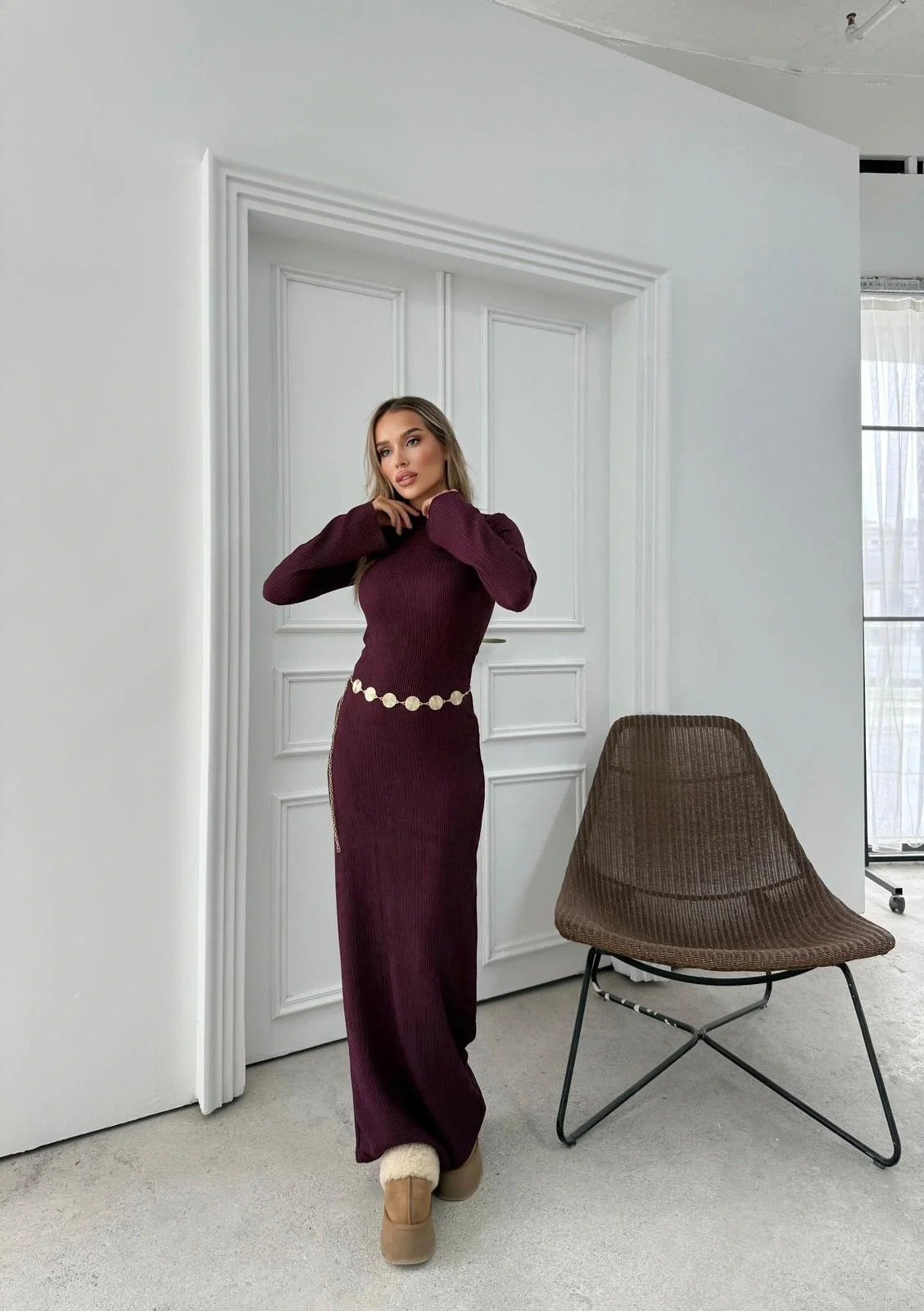 İSPANYOL KOL BEL AKSESUAR KEMER DETAY UZUN OTTOMAN ELBİSE MÜRDÜM