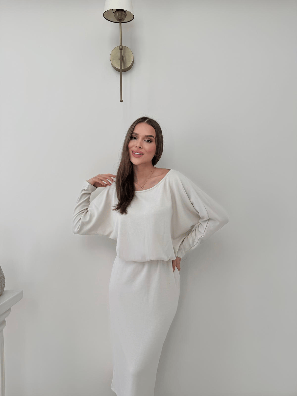 Kayık Yaka Bel Drapeli Modal Uzun Elbise Beyaz