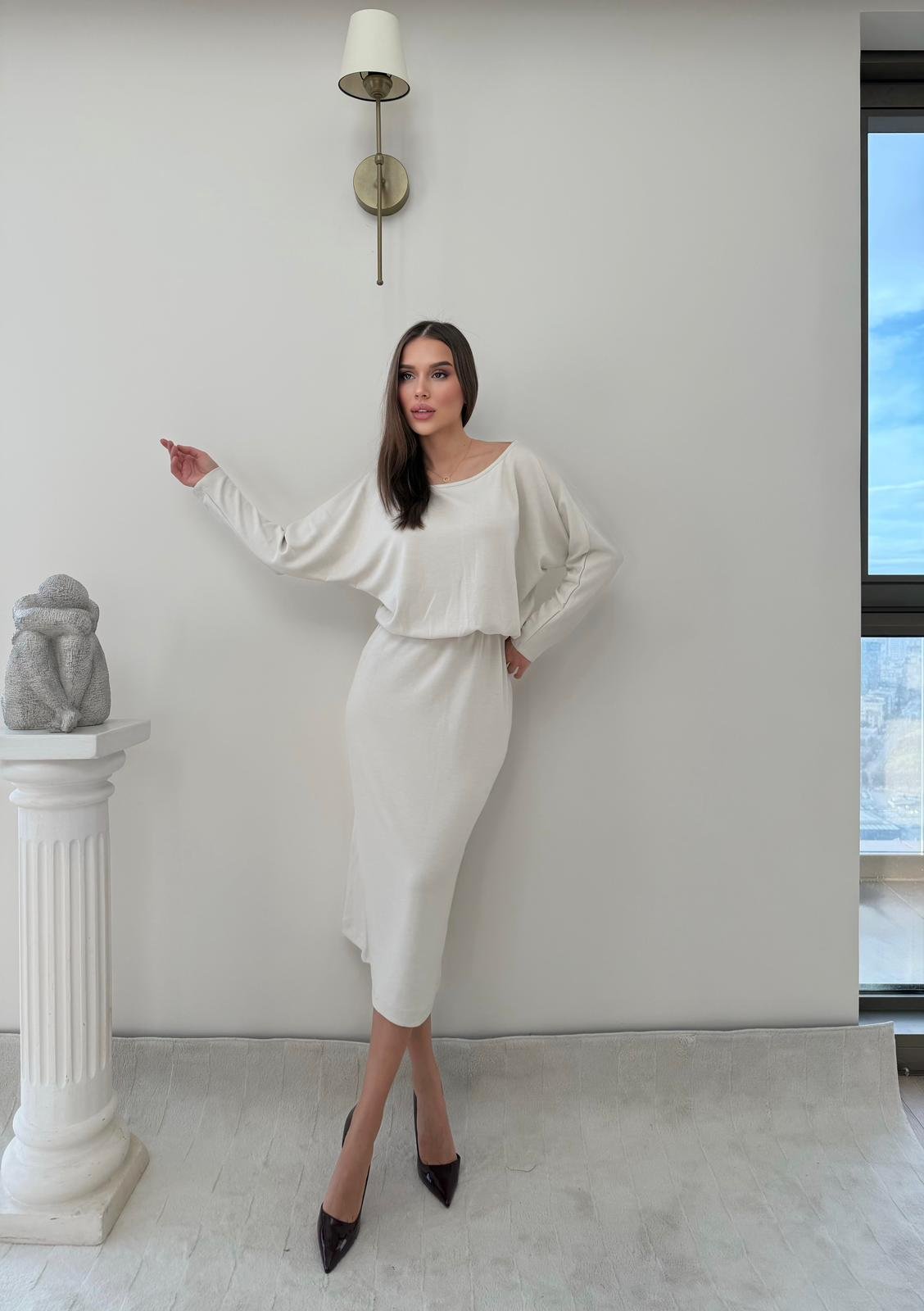 Kayık Yaka Bel Drapeli Modal Uzun Elbise Beyaz