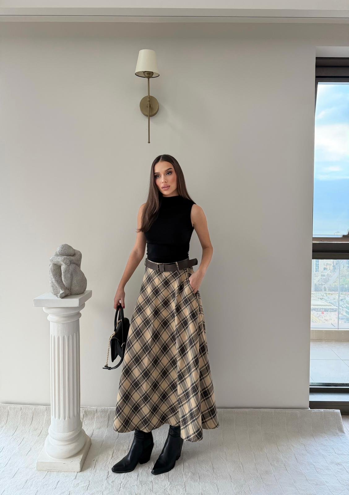 Kemer Detay Ekose Desen Etek Bej