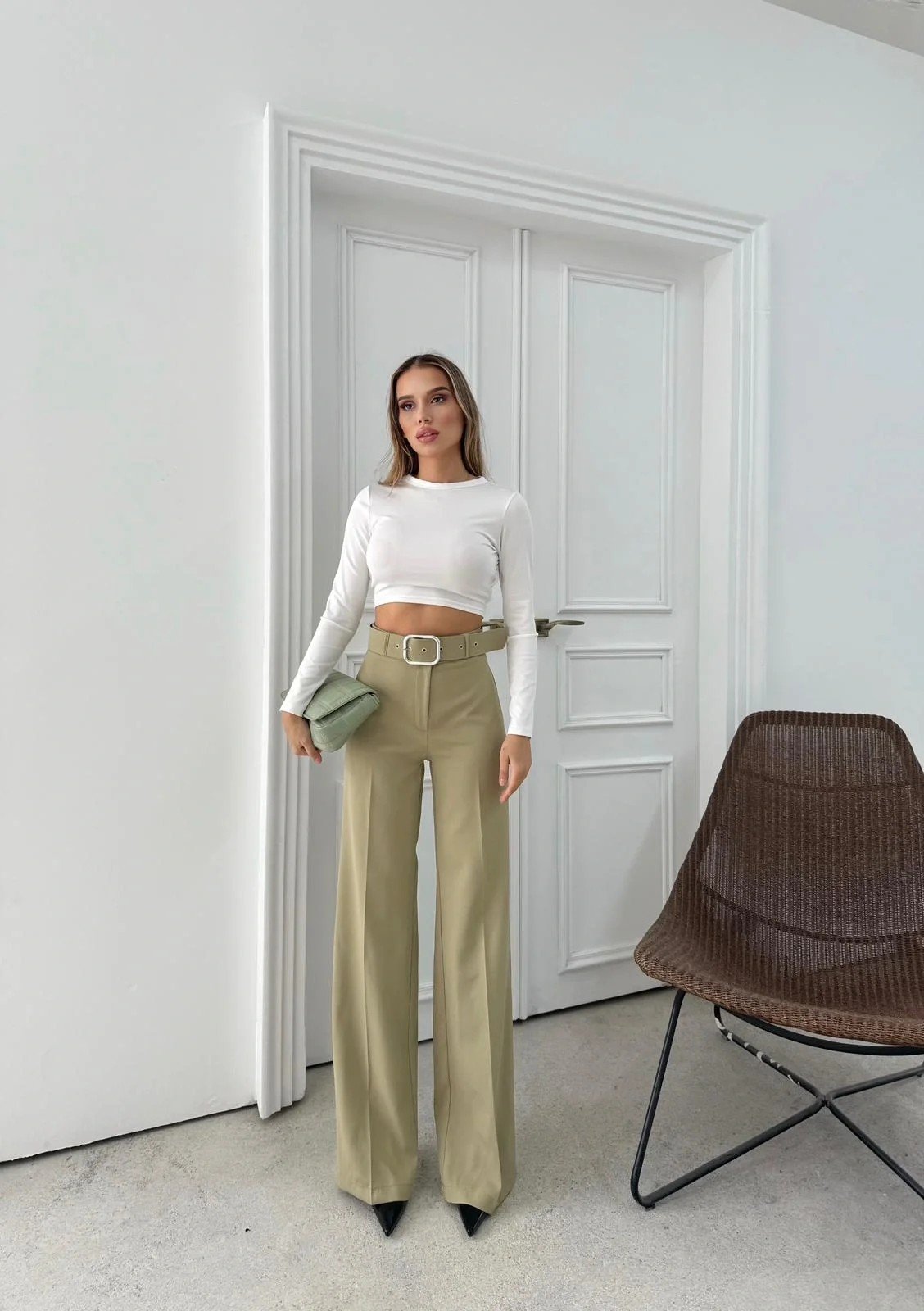 KEMERLİ YÜKSEK BEL İSPANYOL PAÇA DOUBLE KUMAŞ PANTOLON YEŞİL