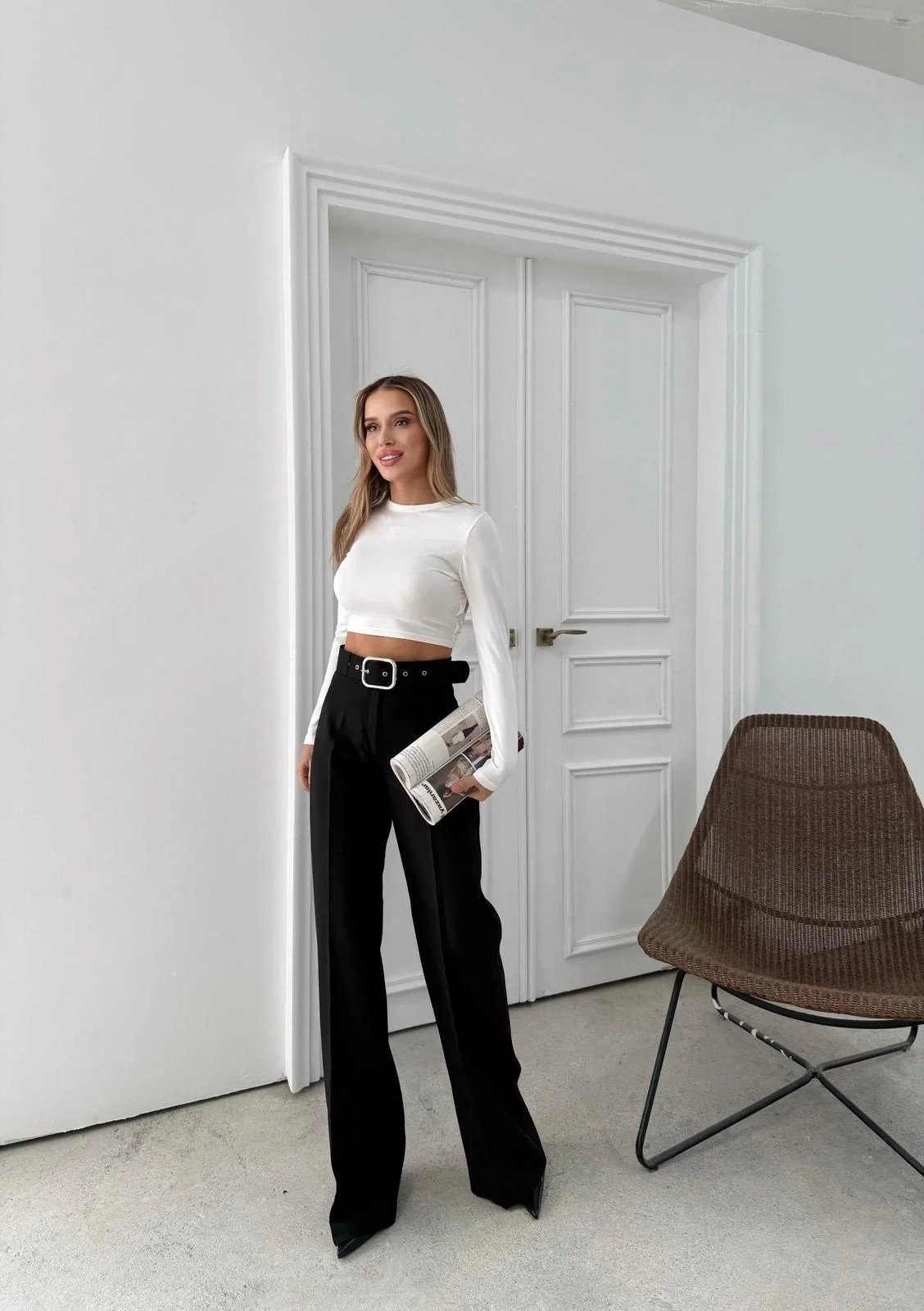 KEMERLİ YÜKSEK BEL İSPANYOL PAÇA DOUBLE KUMAŞ PANTOLON SİYAH