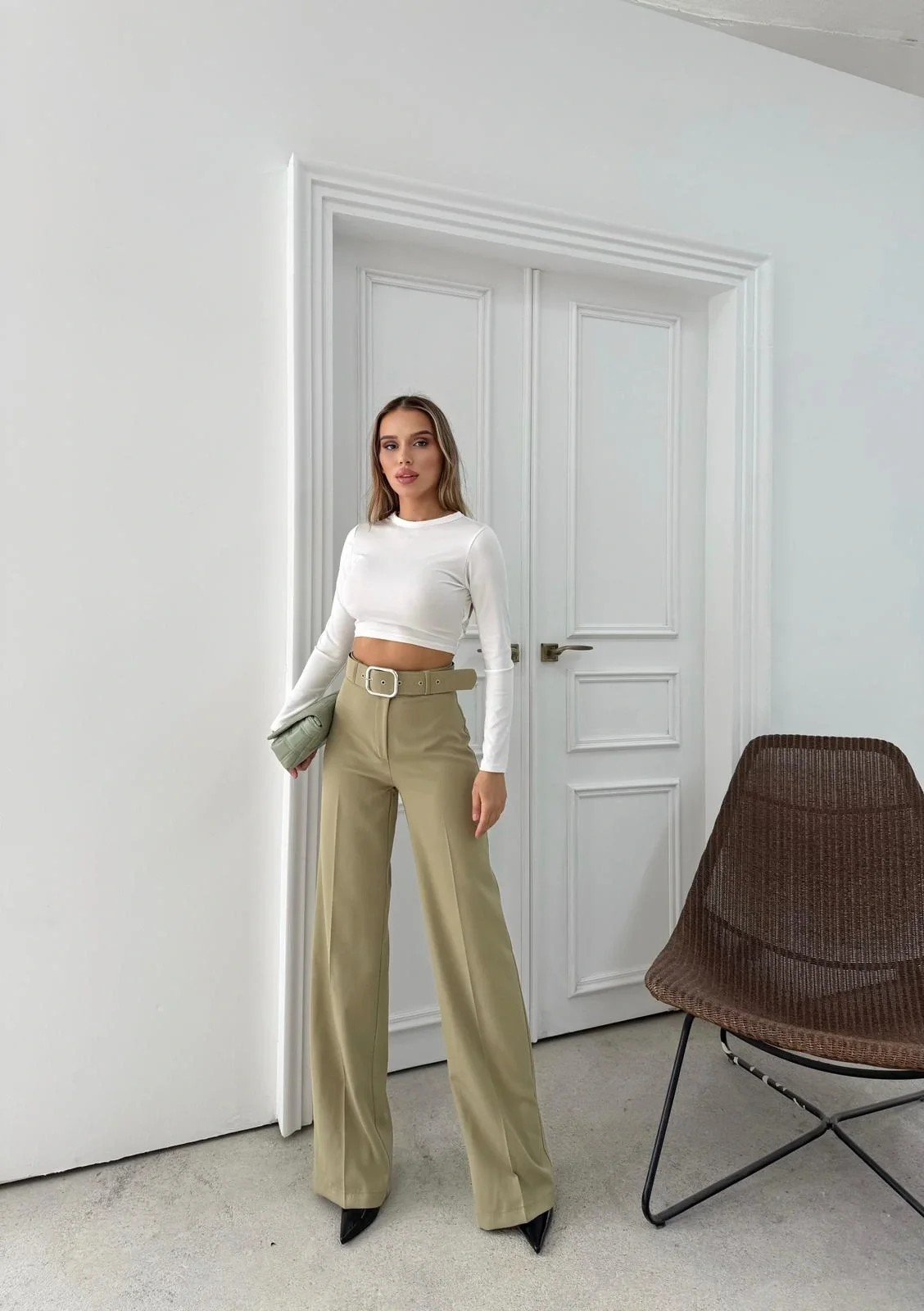 KEMERLİ YÜKSEK BEL İSPANYOL PAÇA DOUBLE KUMAŞ PANTOLON YEŞİL