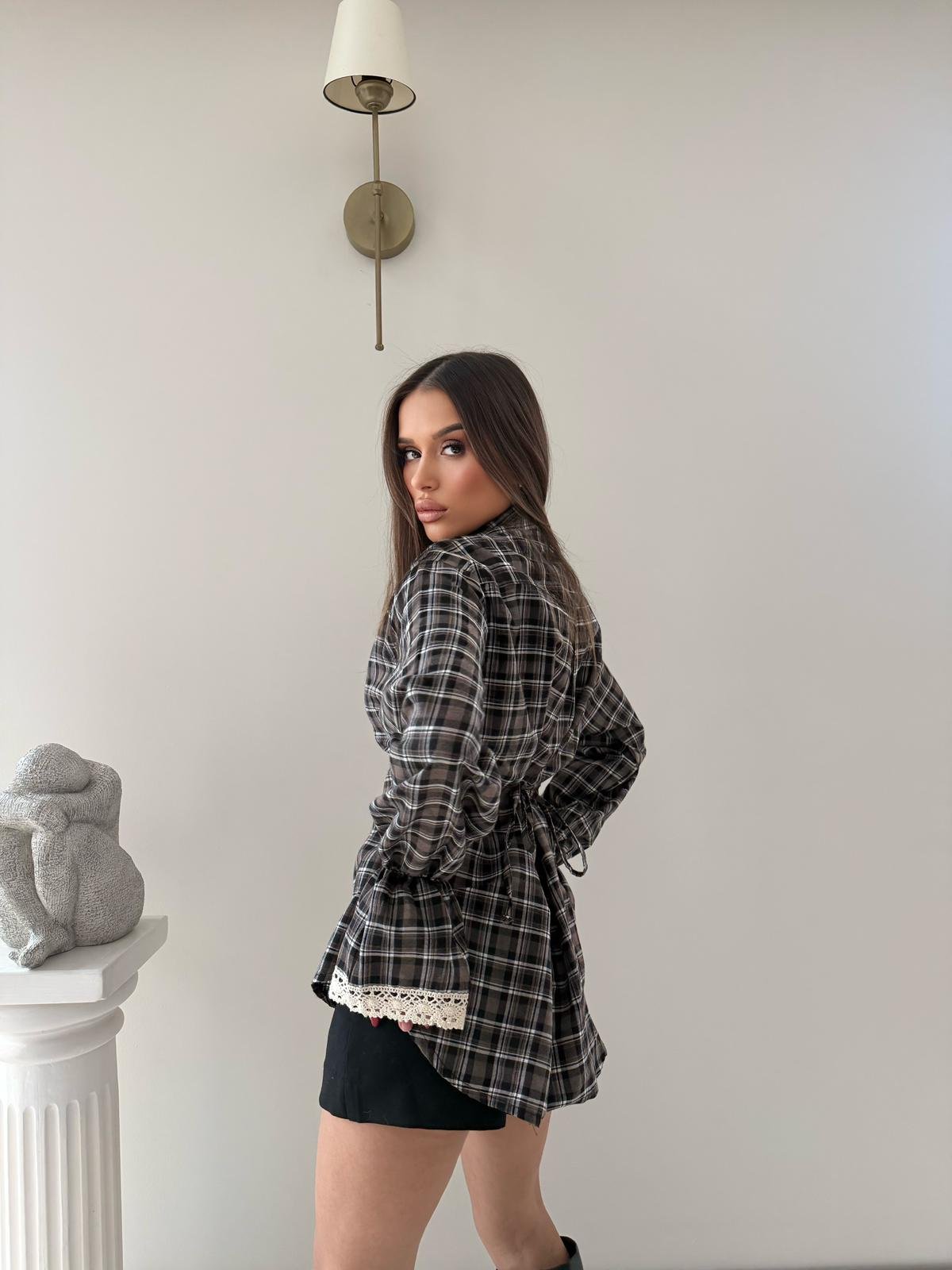 Kol Dantel Detay Sırt Bağlamalı Ekoseden Gömlek Kahve