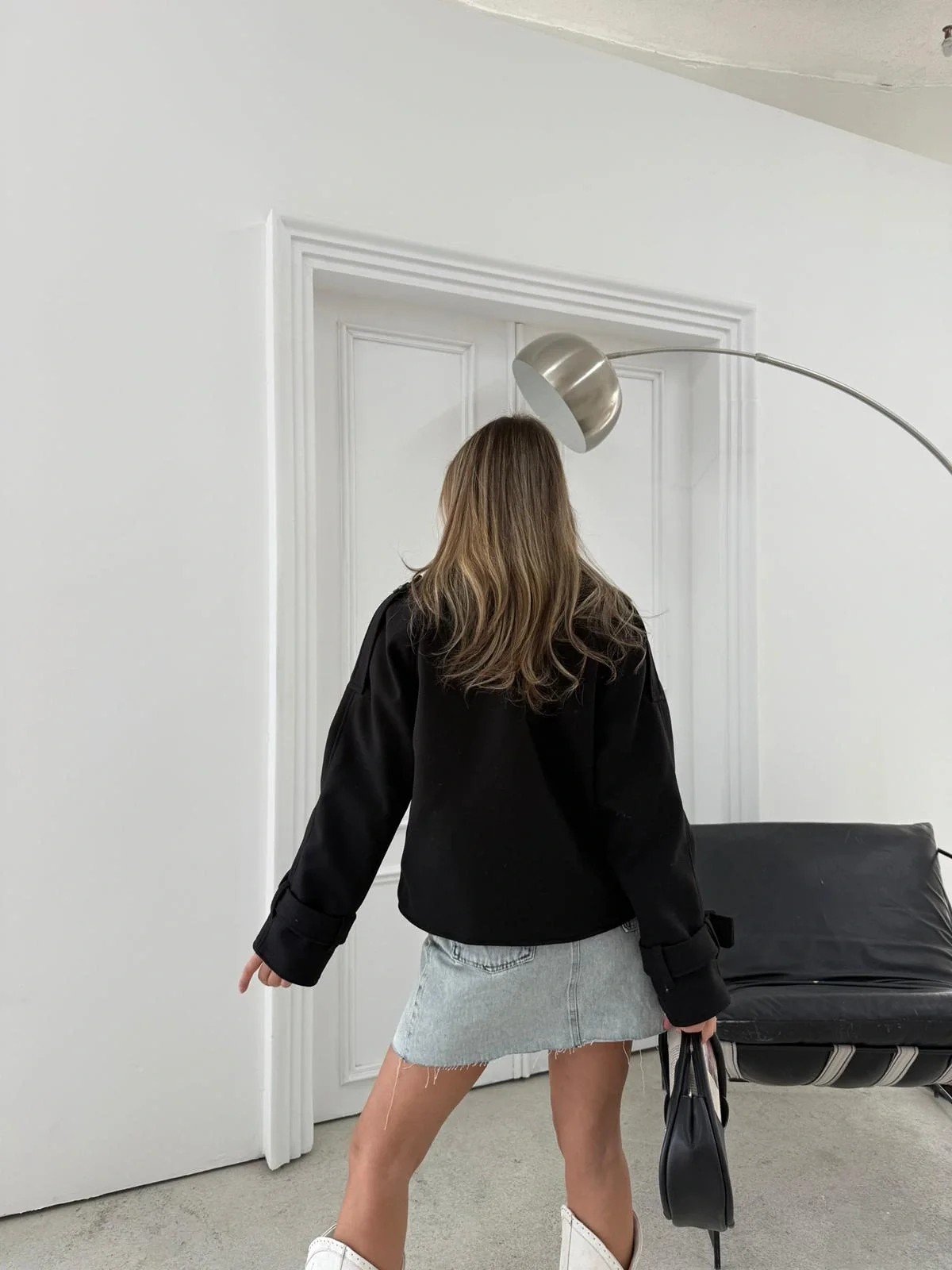 KRUVAZE YAKA KOL KEMER DETAY İÇ ASTARLI KAŞE KABAN SİYAH 2030