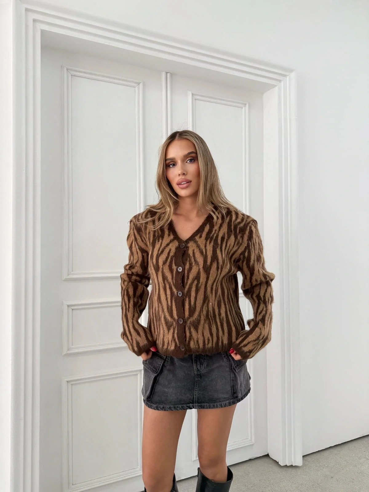 LEOPAR DESEN TRİKO HIRKA