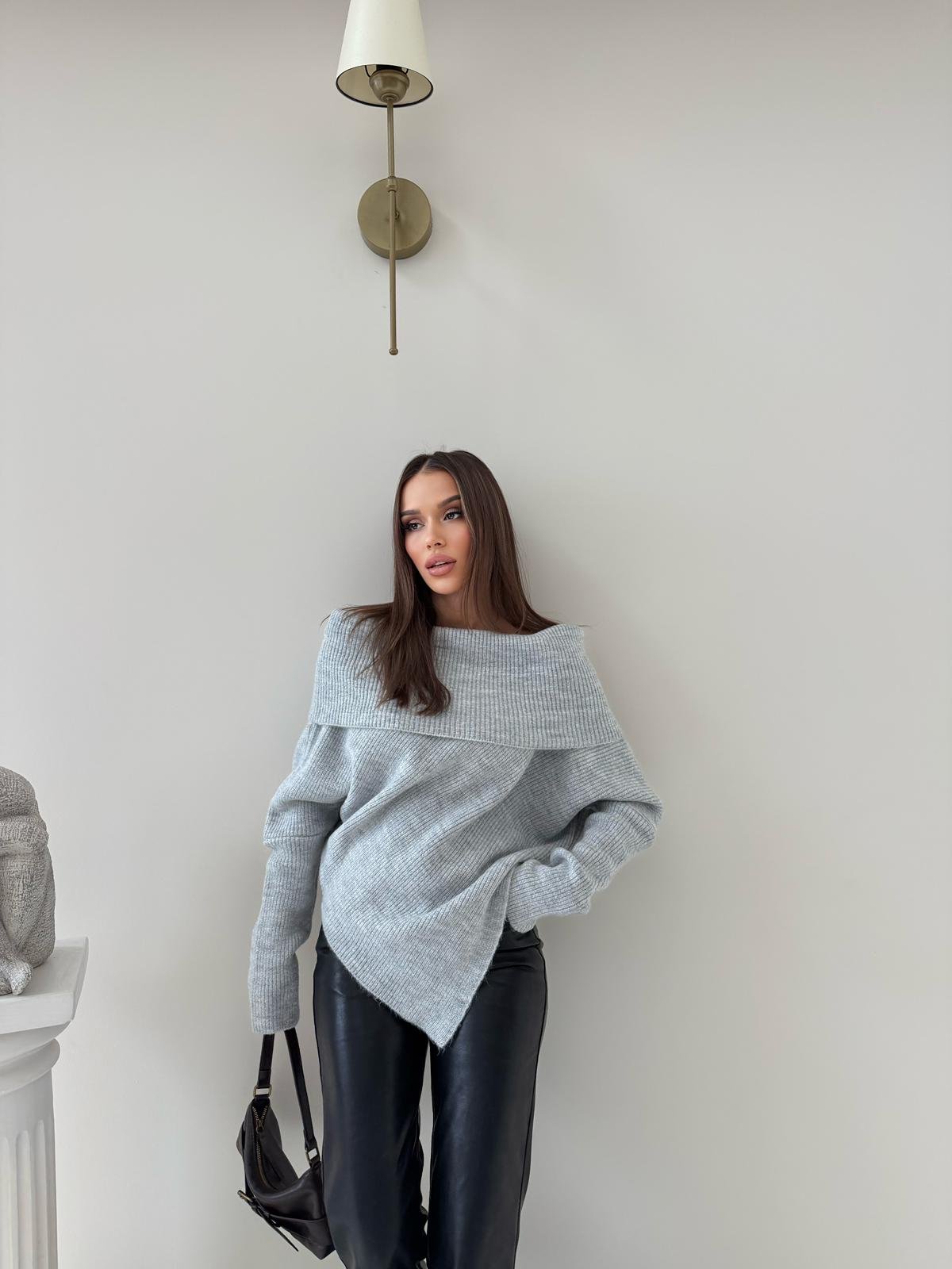 MADONNA YAKA ASİMETRİK DETAY KAZAK GRİ