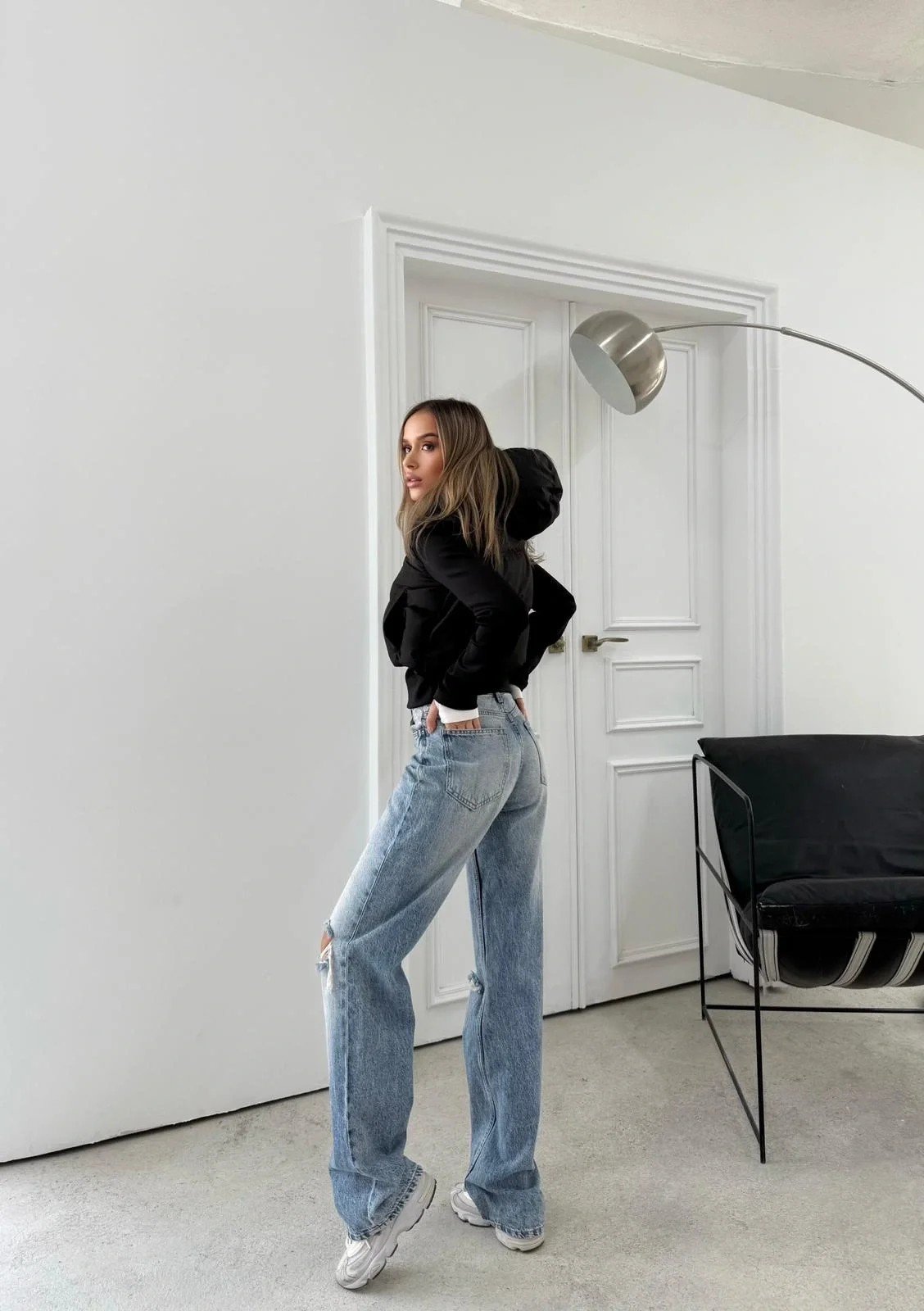 ŞİŞME KAPİŞONLU CROP MONT SİYAH