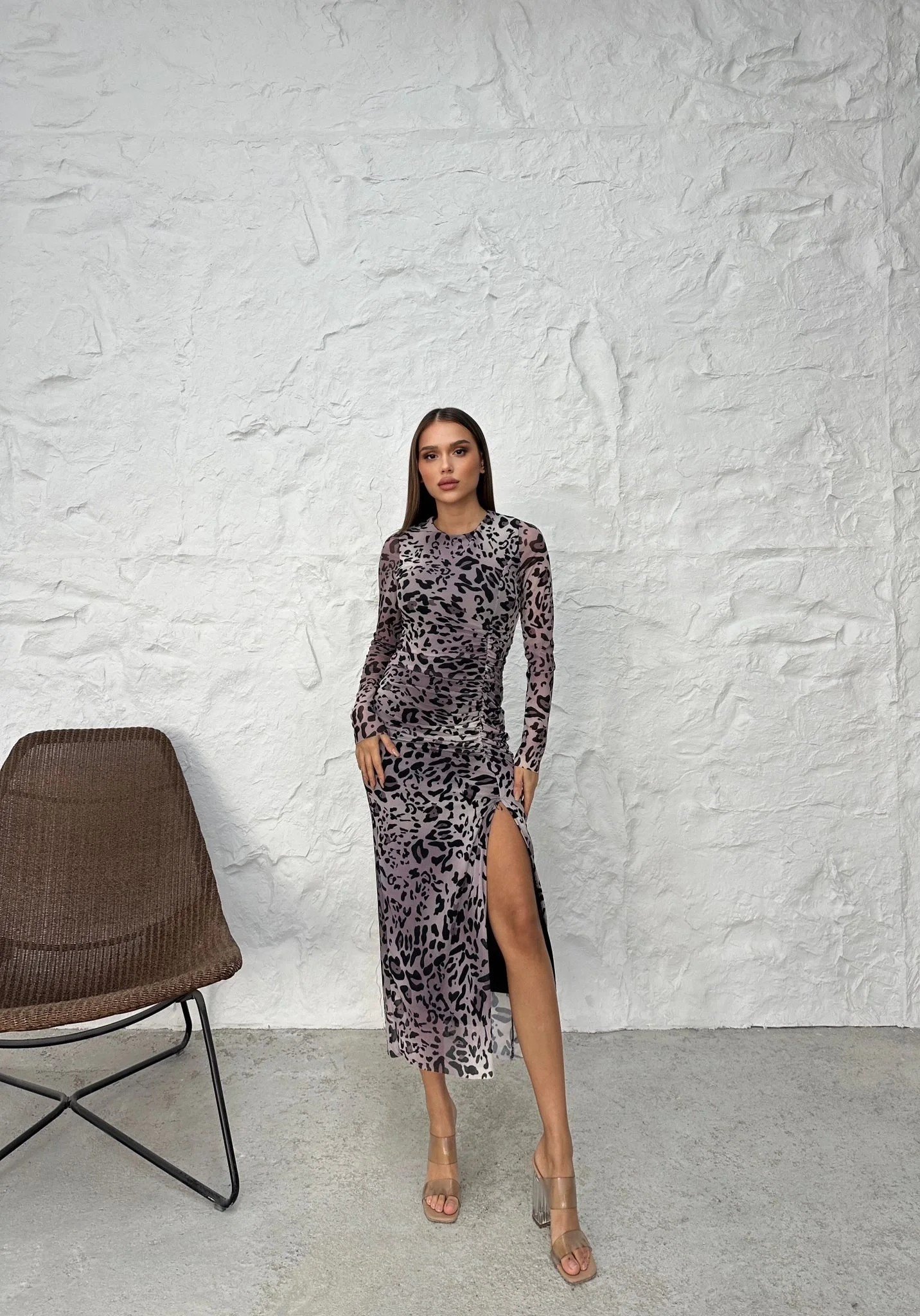 TÜL ASTARLI ÖN YIRTMAÇLI ELBİSE BEJ