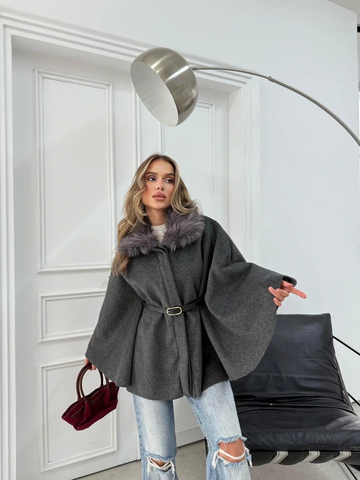 YAKA KÜRK DETAY KEMERLİ KAŞE PANÇO ANTRASİT