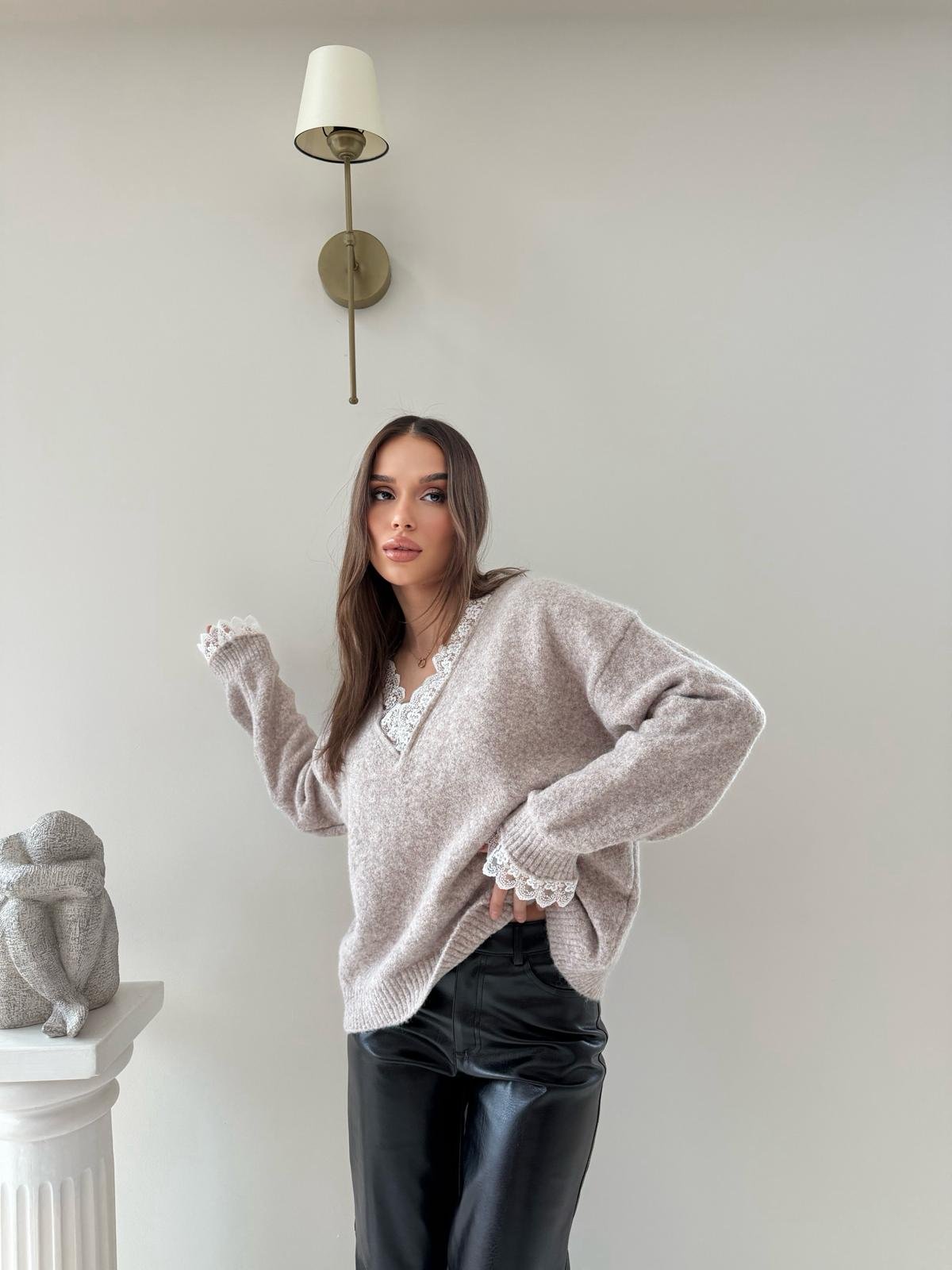 Yaka Ve Kol Dantel Detay Triko Bej 2042