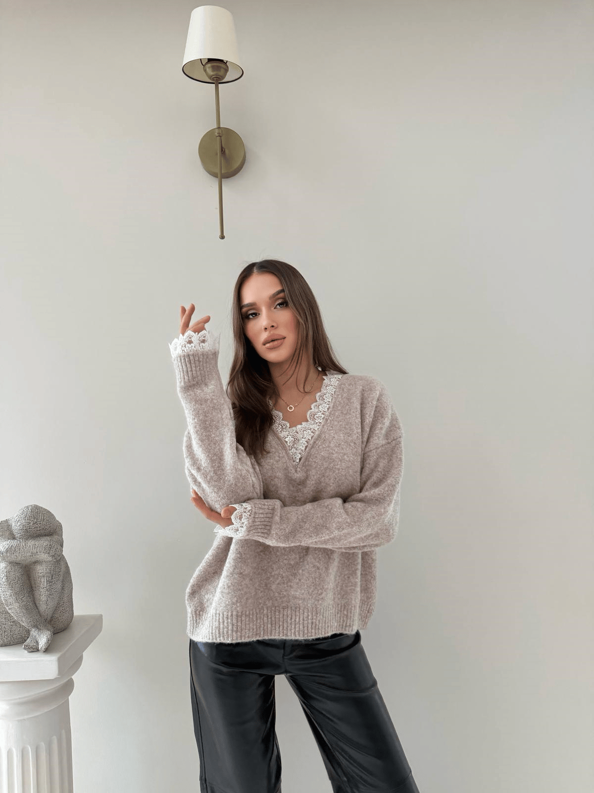 Yaka Ve Kol Dantel Detay Triko Bej 2042