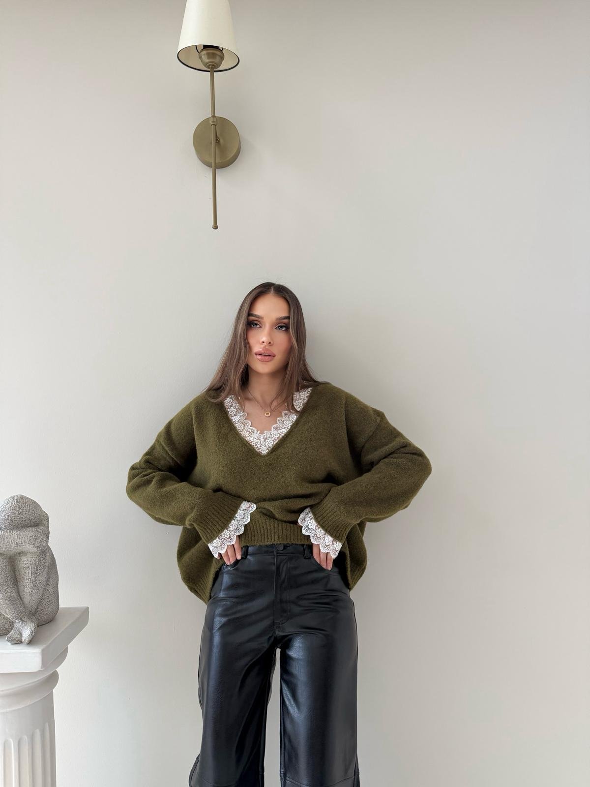 Yaka Ve Kol Dantel Detay Triko Yeşil 2042